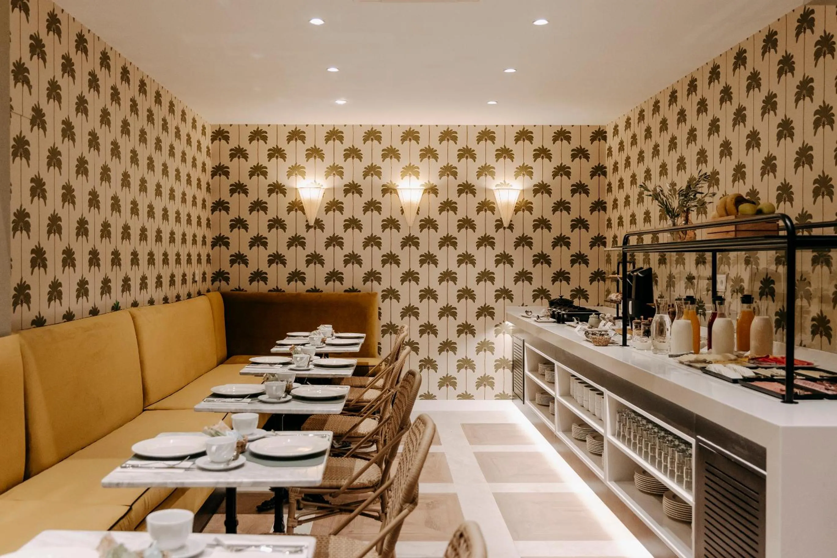 Food and drinks in Hotel Pax Atocha