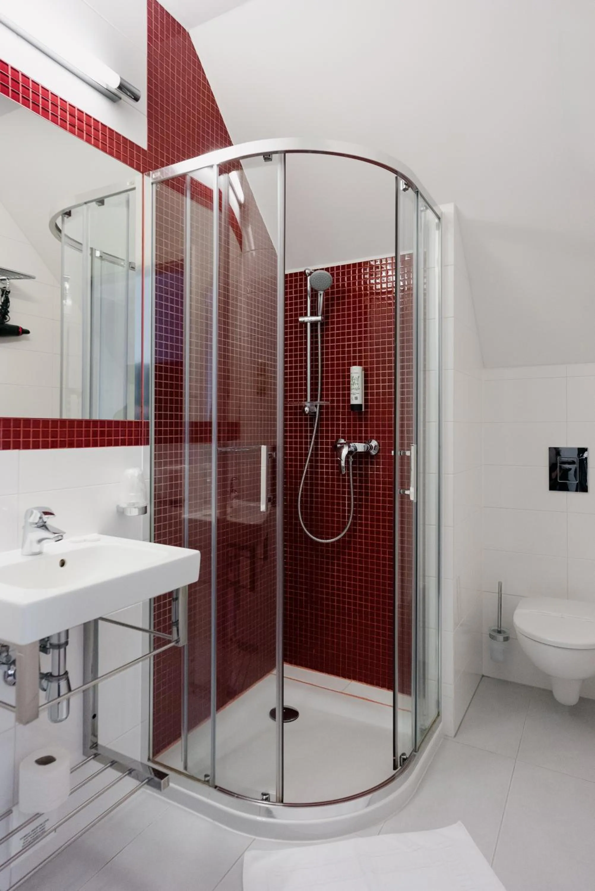 Shower in Hotel Willa Odkrywców