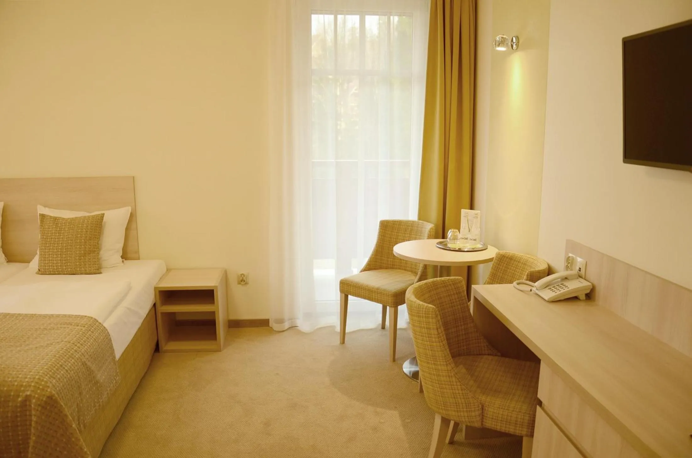 Photo of the whole room, Bed in Hotel Willa Odkrywców