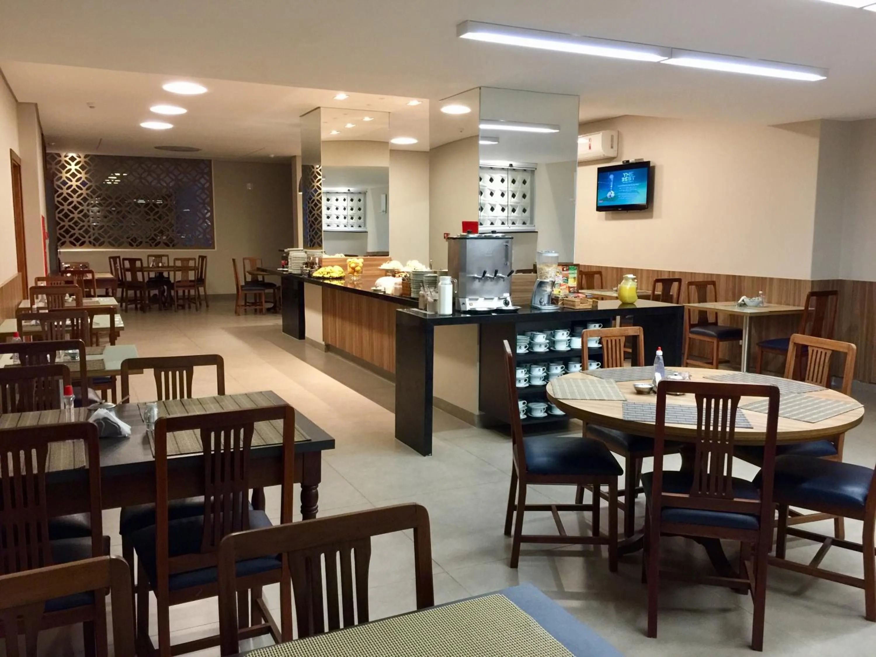 Restaurant/places to eat in Lider Hotel Ituiutaba