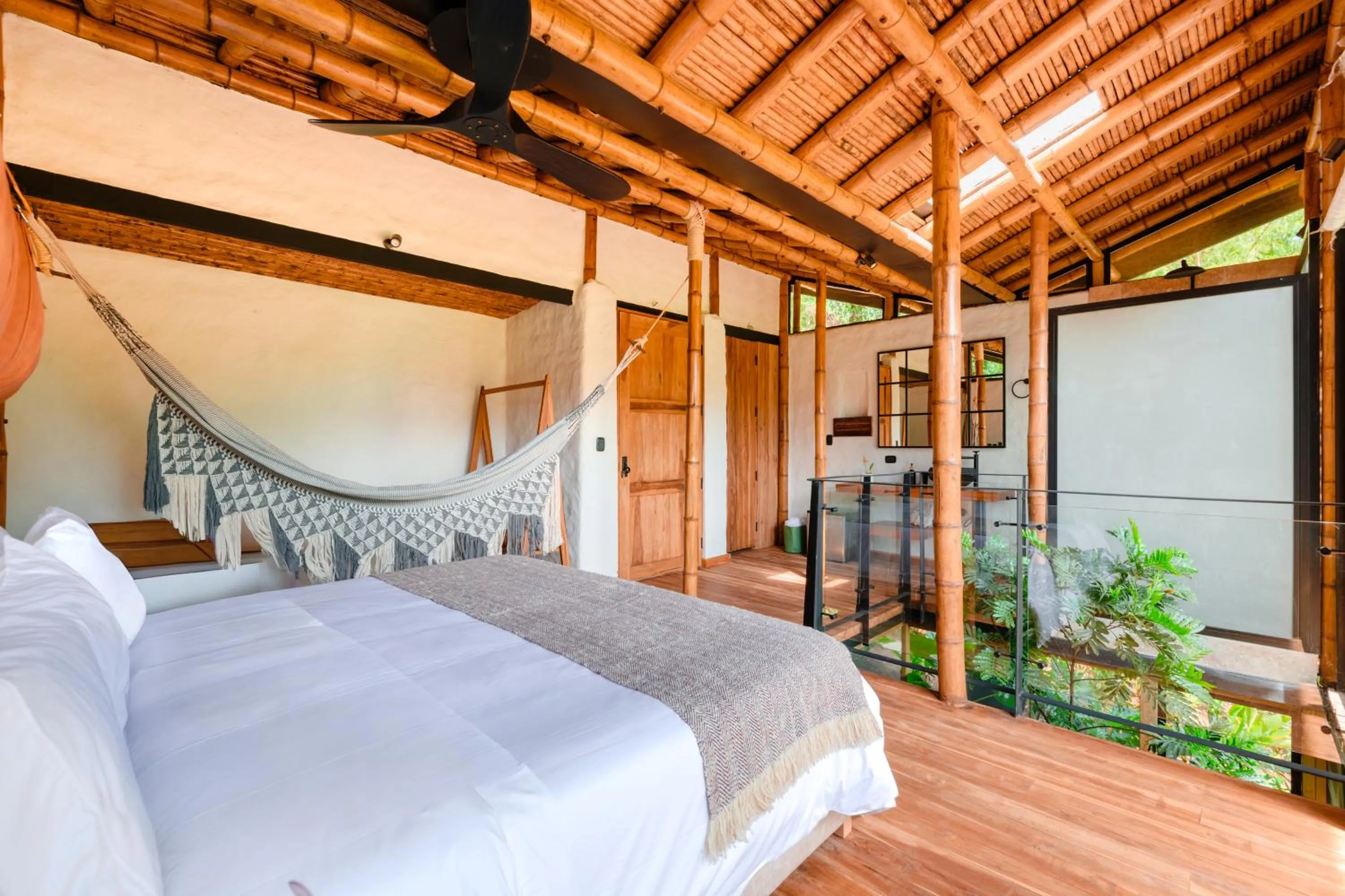 King Room with Sauna in Kawa Bamboo Retreat