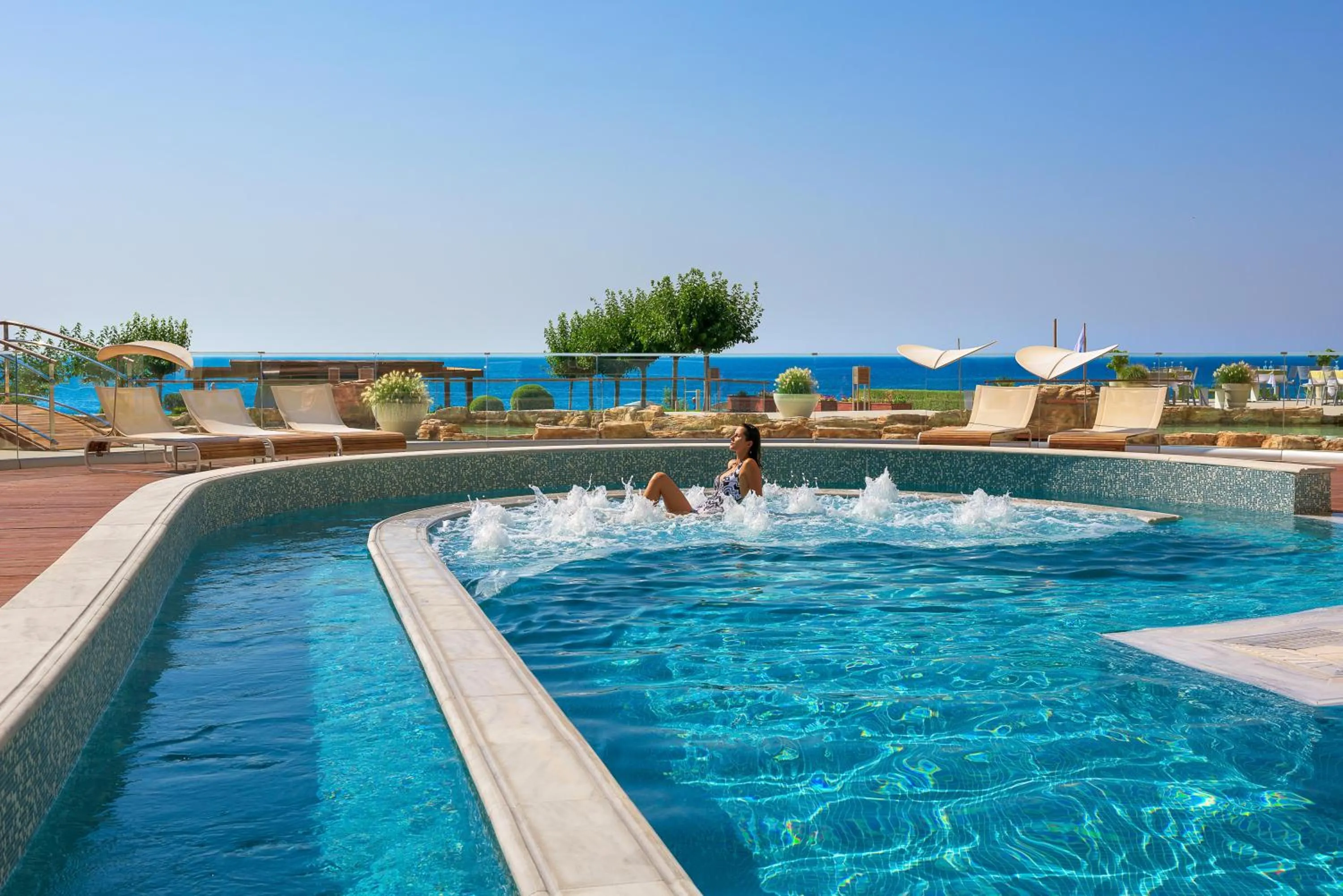 Summer in Elysium Resort & Spa