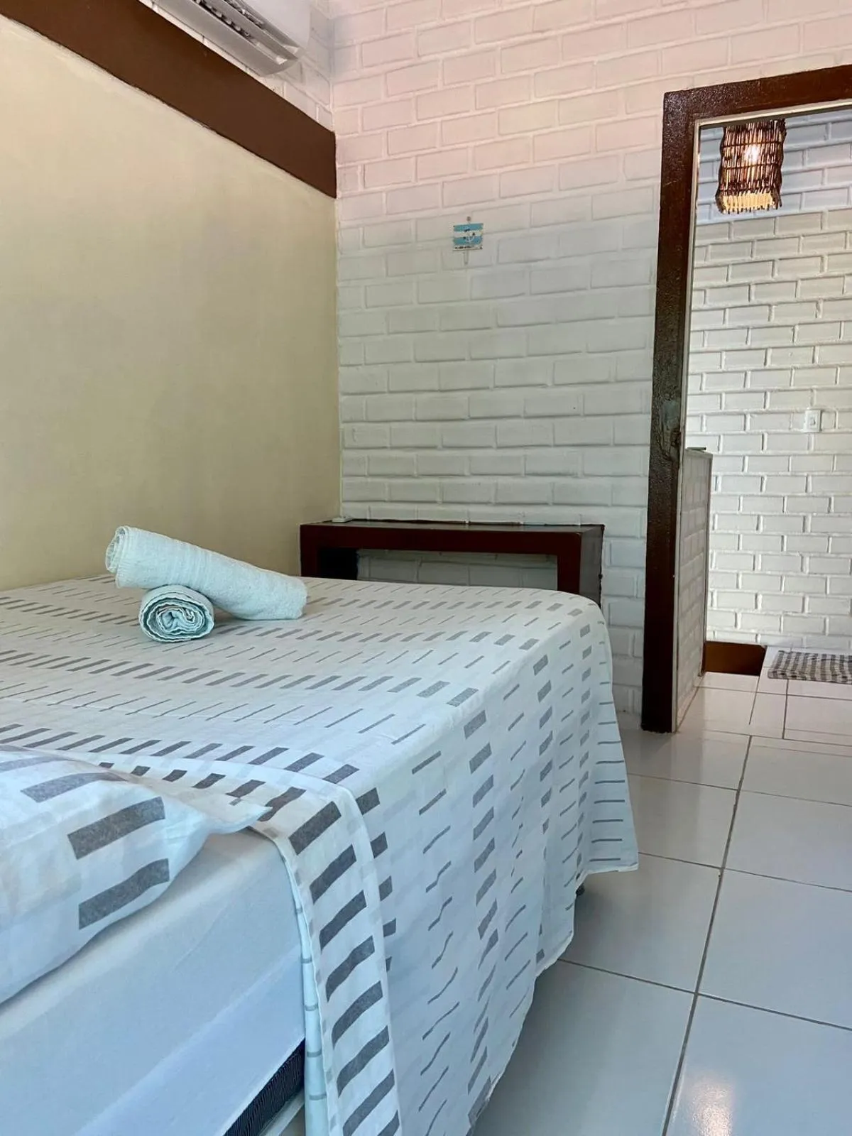 Bed in Casa com Piscina a 40 metros do Mar by La Playa