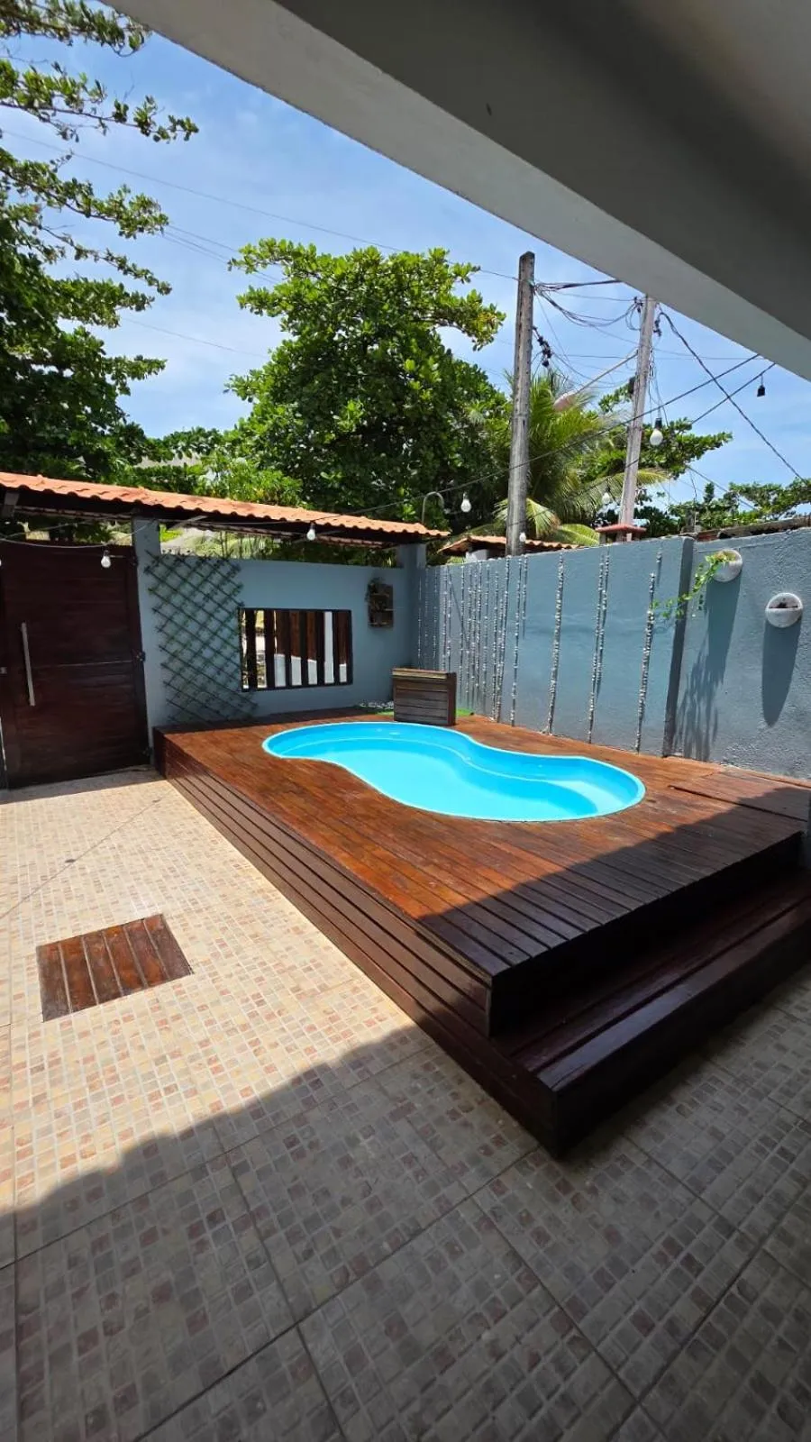 Casa com Piscina a 40 metros do Mar by La Playa