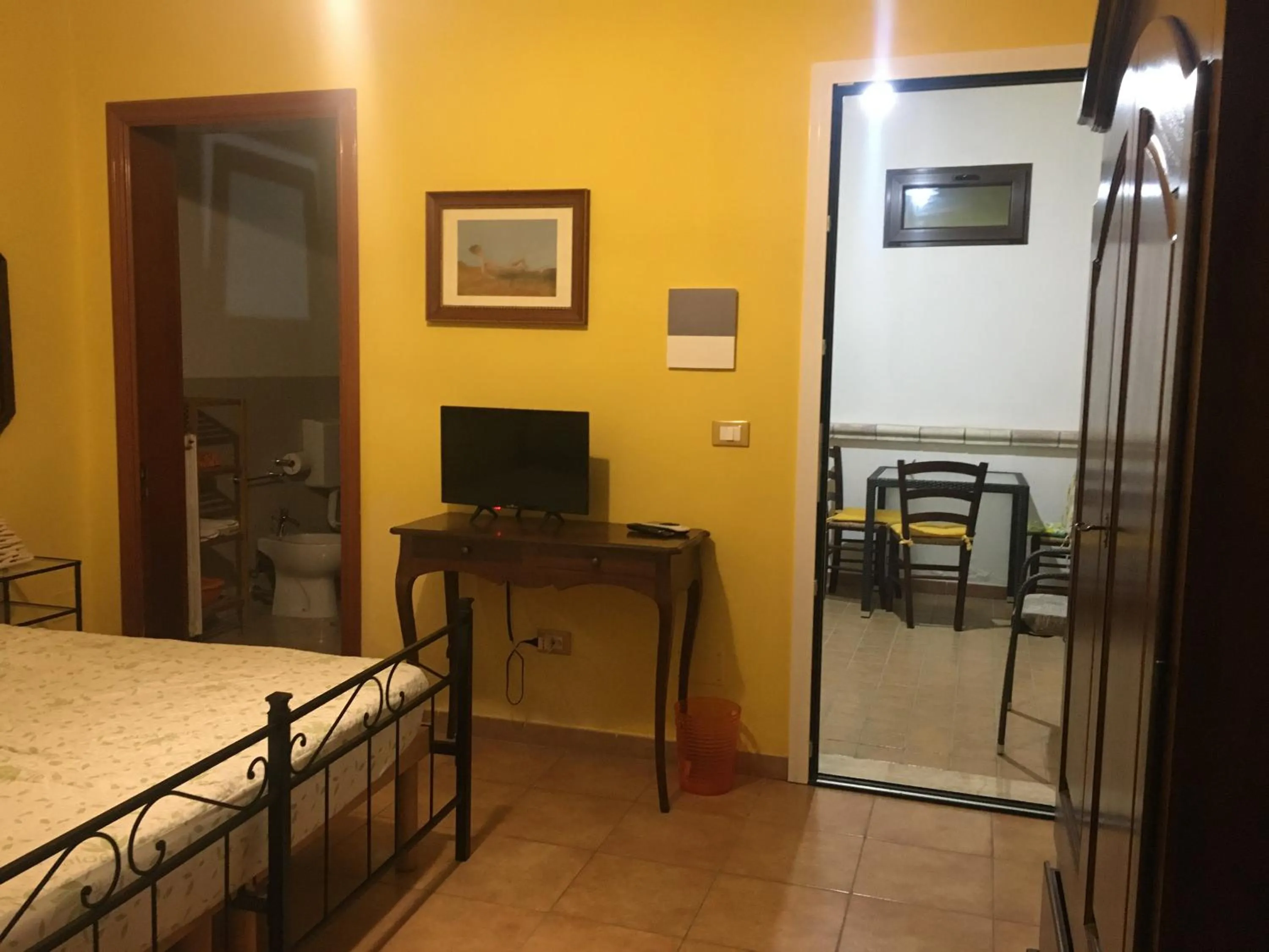 View (from property/room), Bed in B&B Casa te la Bradamante
