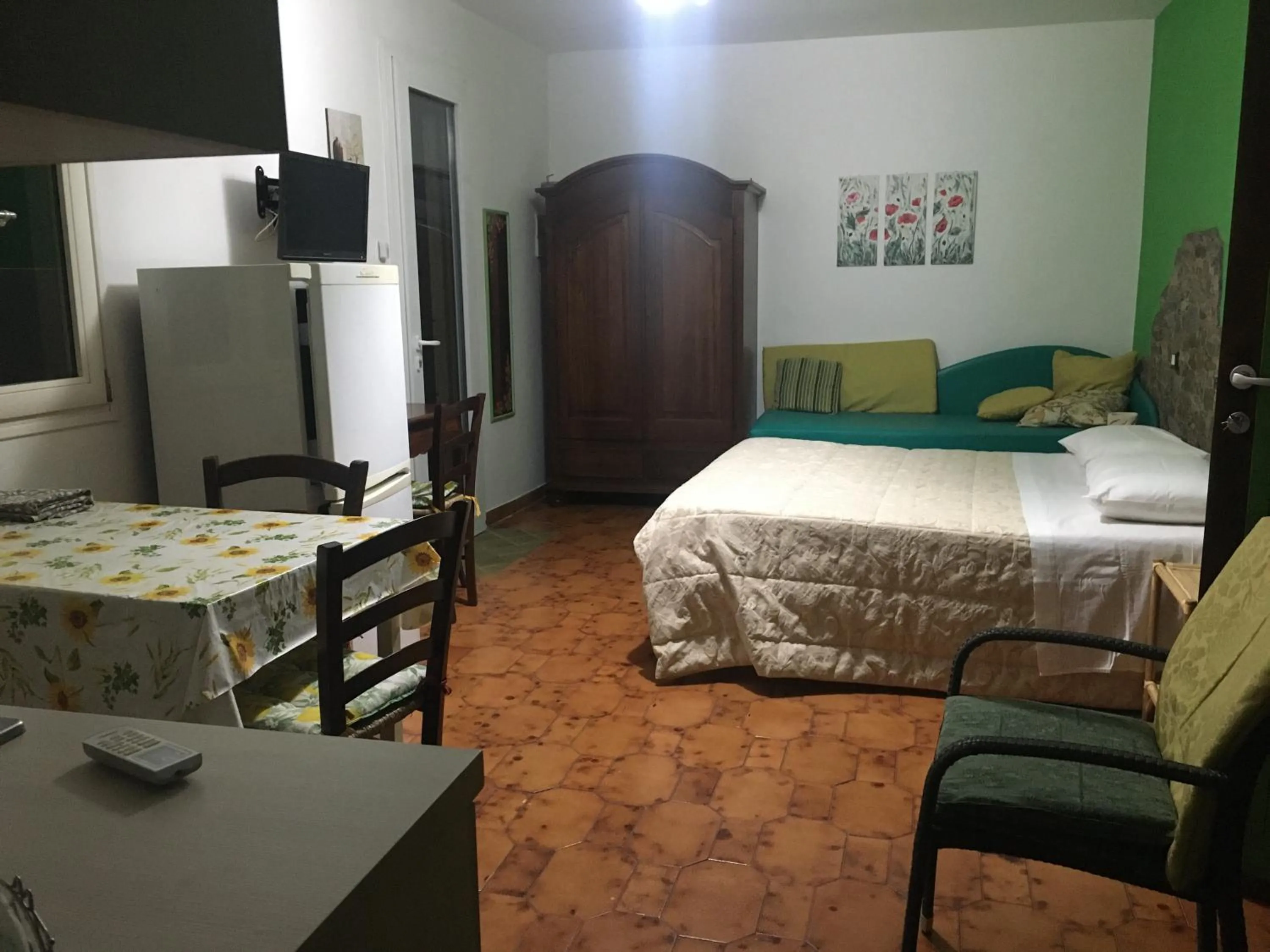 View (from property/room), Bed in B&B Casa te la Bradamante