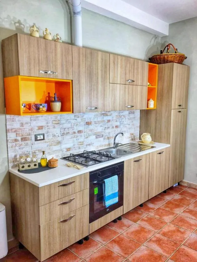 Kitchen or kitchenette in B&B Casa te la Bradamante