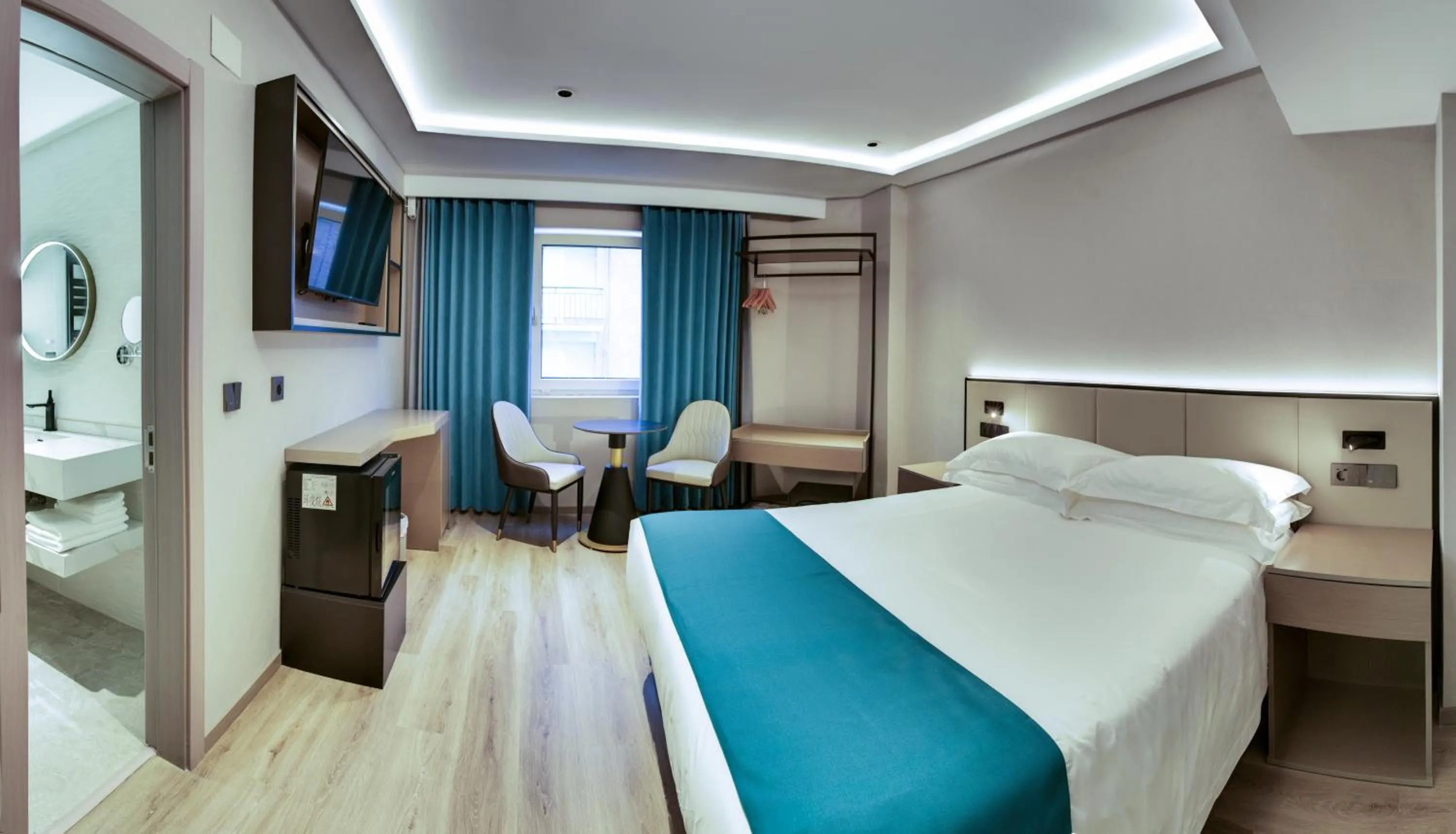Deluxe Queen Room - single occupancy in Hotel Calagurris