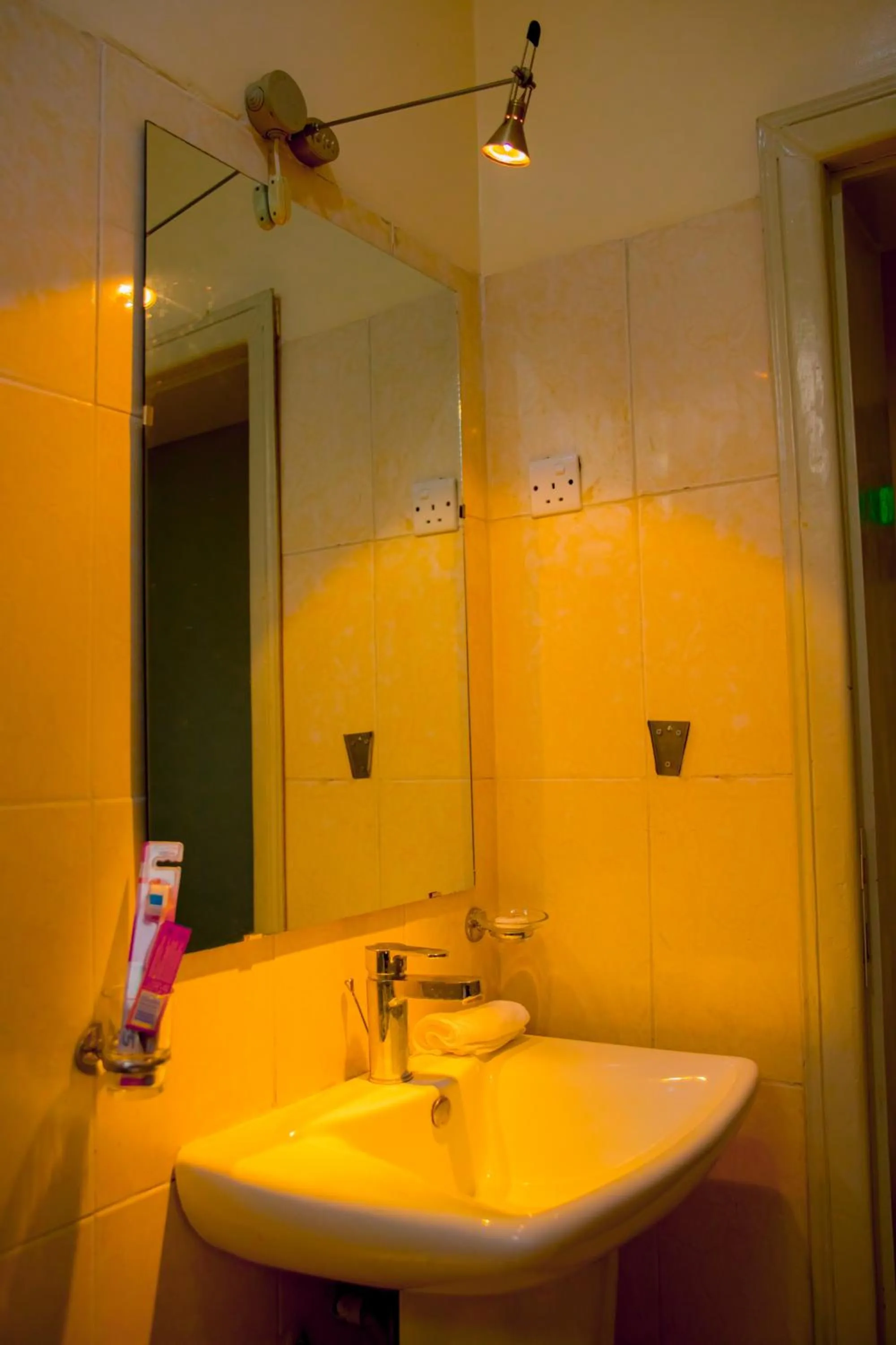 Ineza Hotel Musanze - Snow Hotel