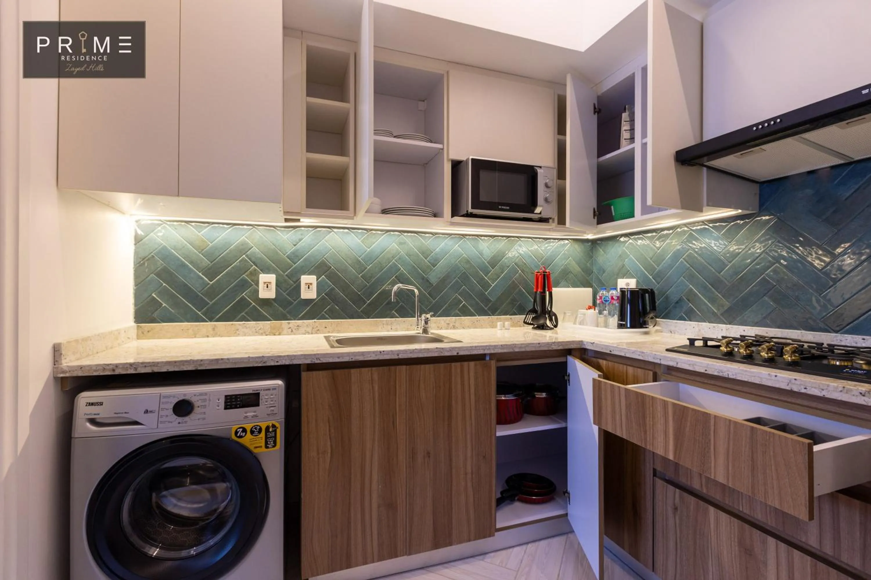 Kitchen or kitchenette in Prime Residence Zayed Hills