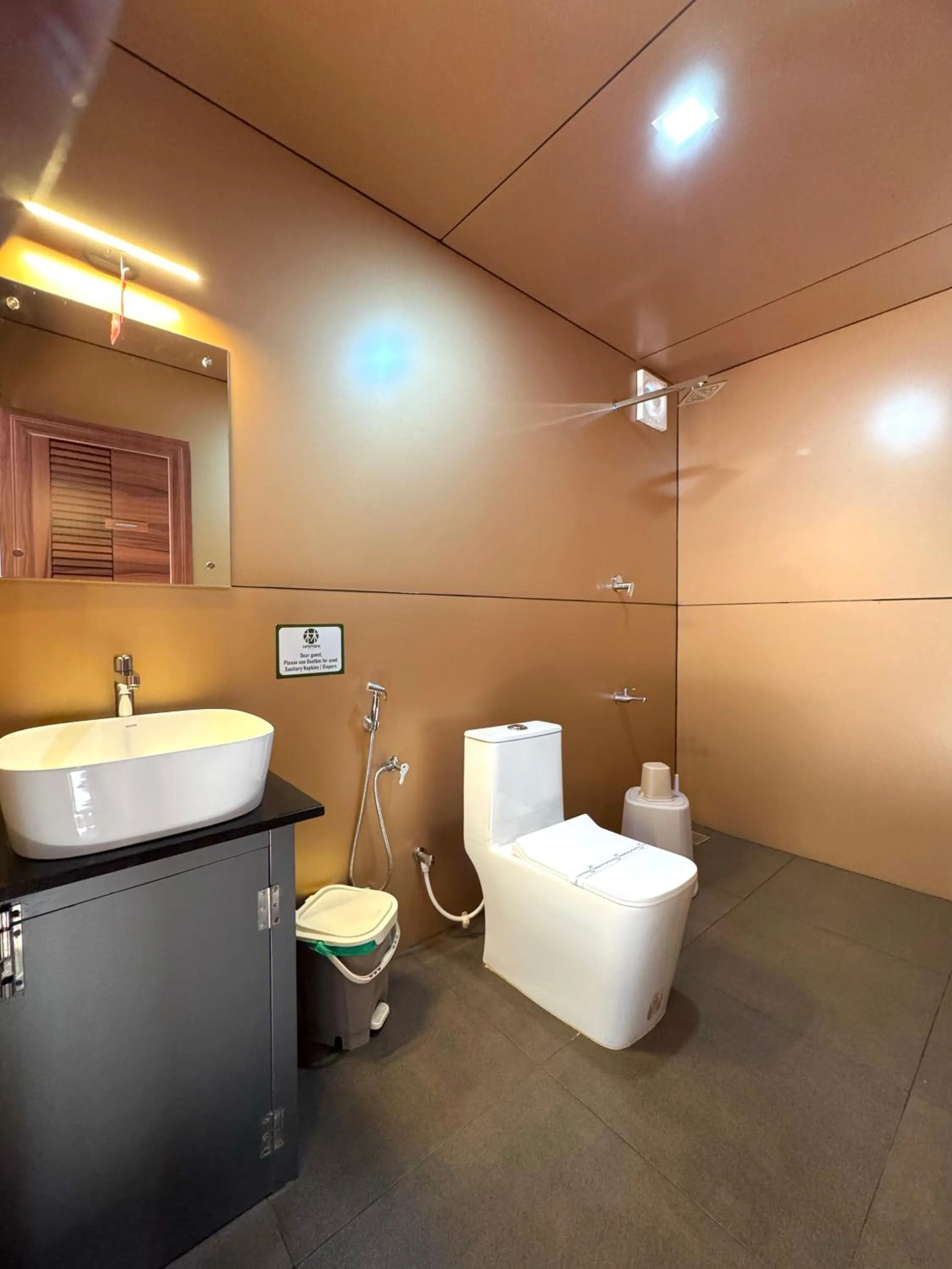 Hayashi Resort