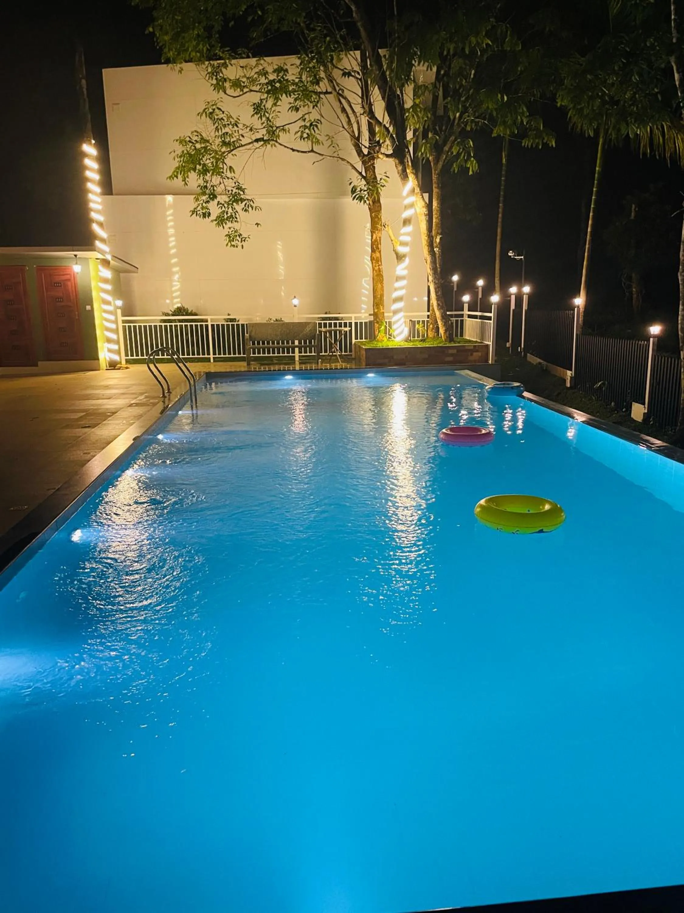 Hayashi Resort
