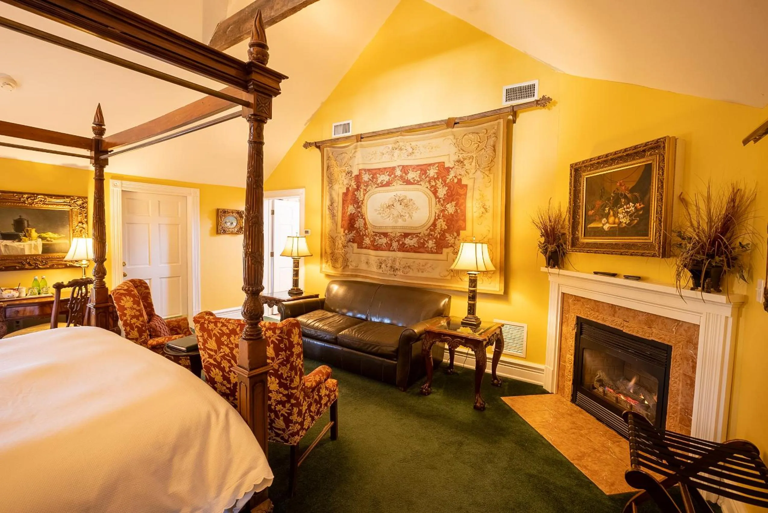 Photo of the whole room in Antrim 1844