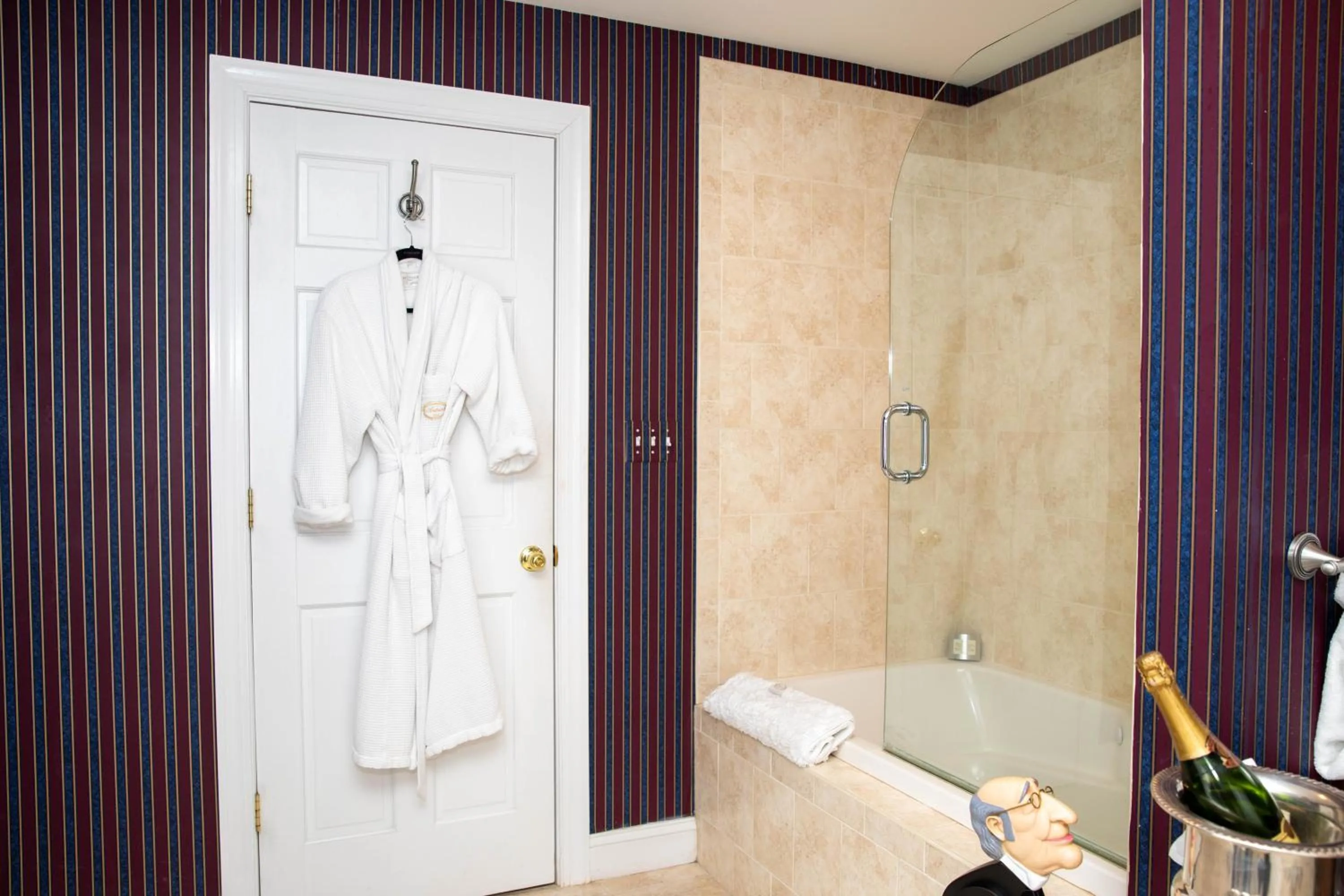 Bathroom in Antrim 1844