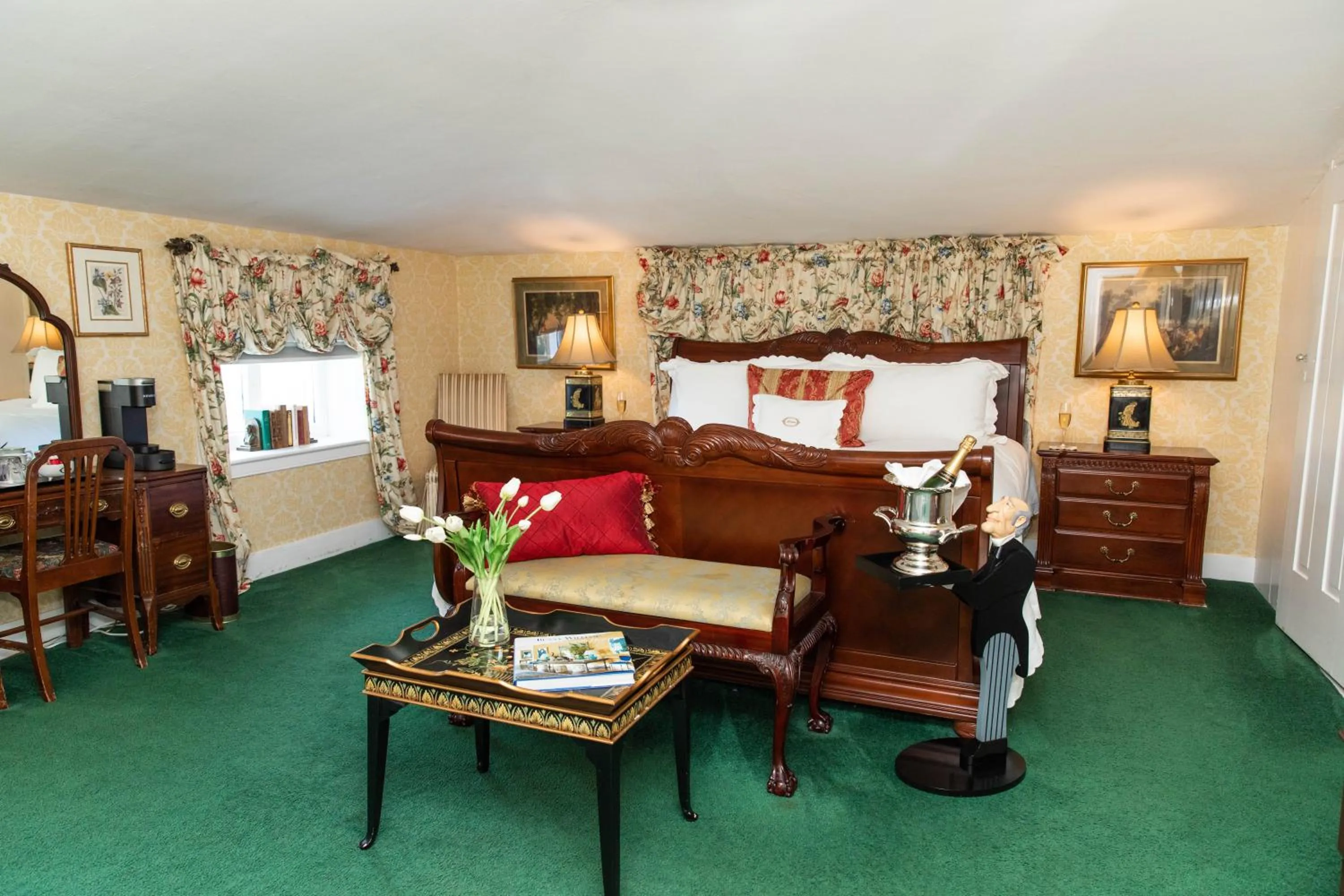 Photo of the whole room in Antrim 1844