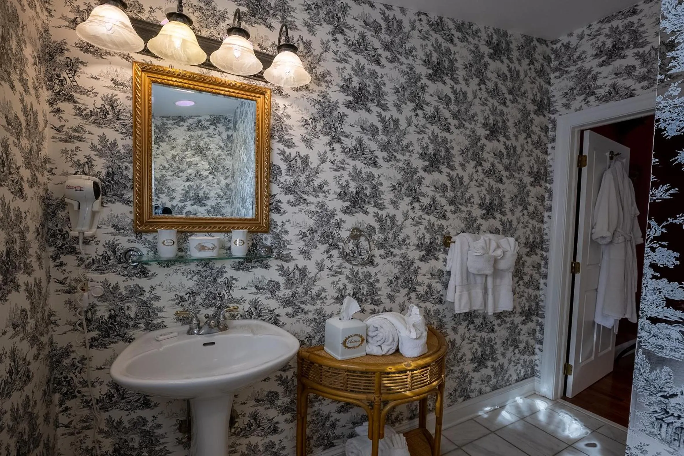 Bathroom in Antrim 1844