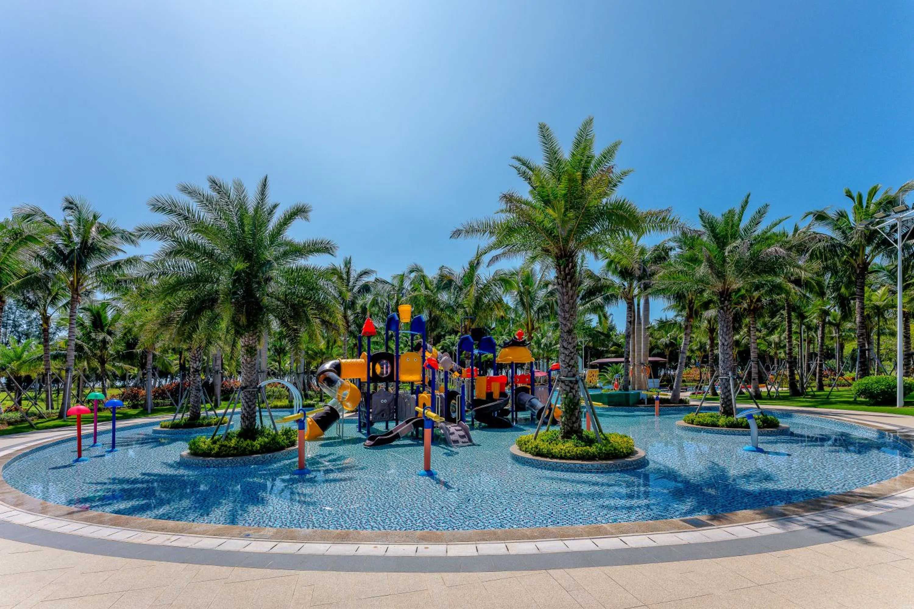 Swimming pool in Holiday Inn Hainan Xiangshui Bay by IHG