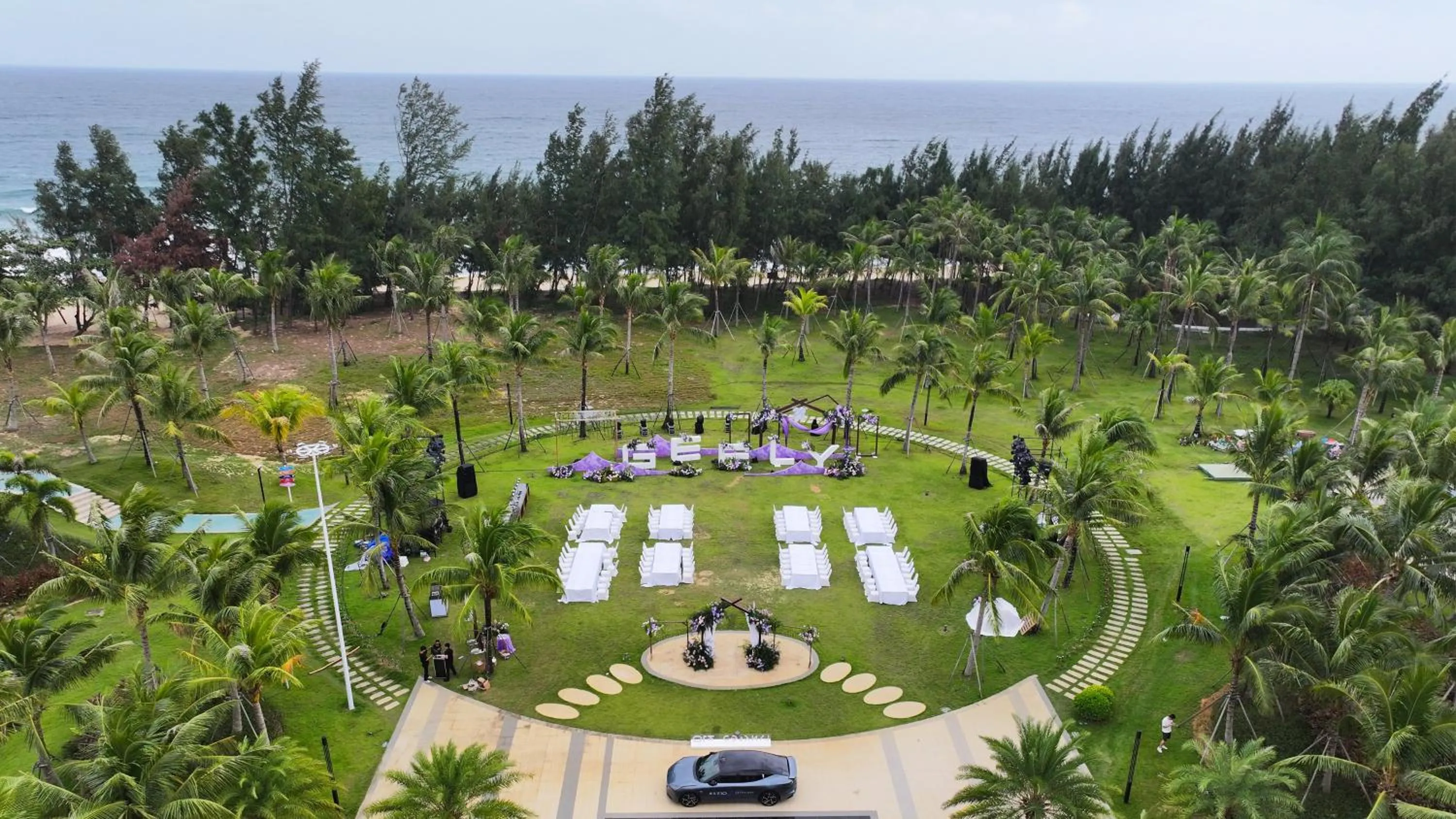 Lobby or reception in Holiday Inn Hainan Xiangshui Bay by IHG