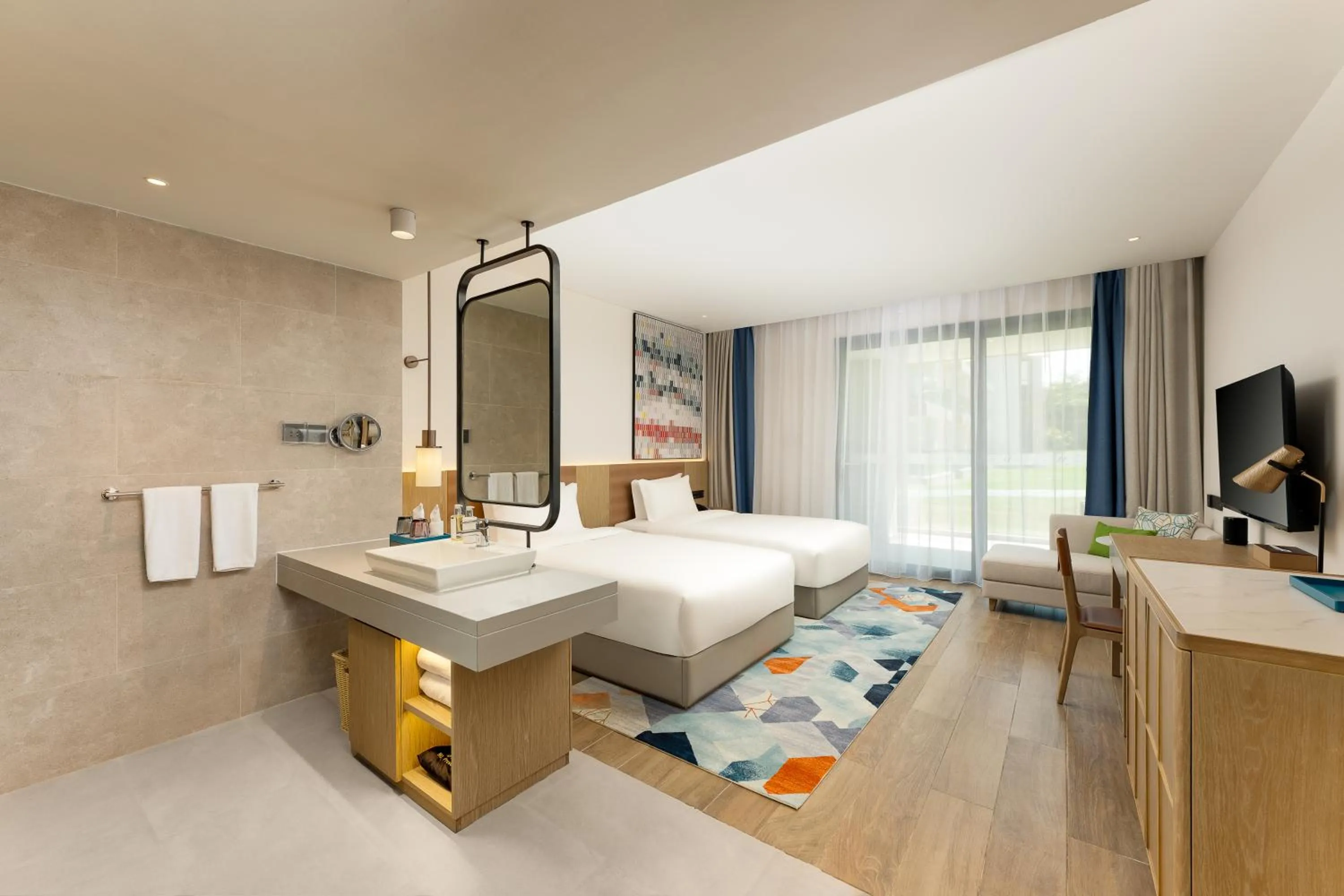 Bed in Holiday Inn Hainan Xiangshui Bay by IHG