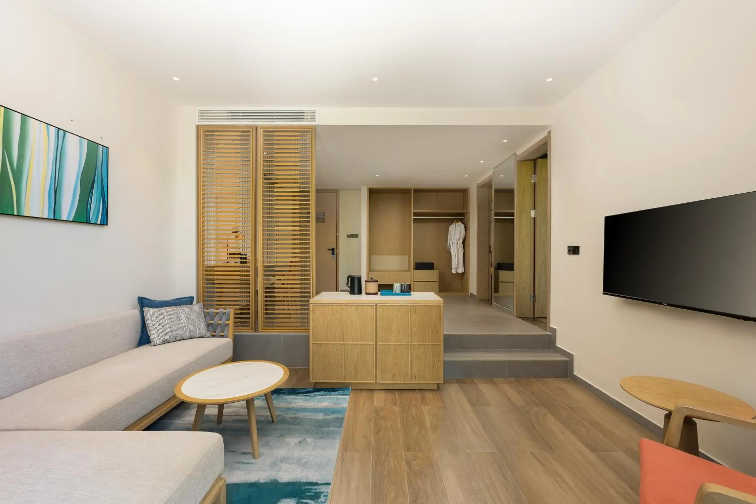 One-Bedroom Suite with Forest and Sea View in Holiday Inn Hainan Xiangshui Bay by IHG One-Bedroom Suite with Forest and Sea View in Holiday Inn Hainan Xiangshui Bay by IHG