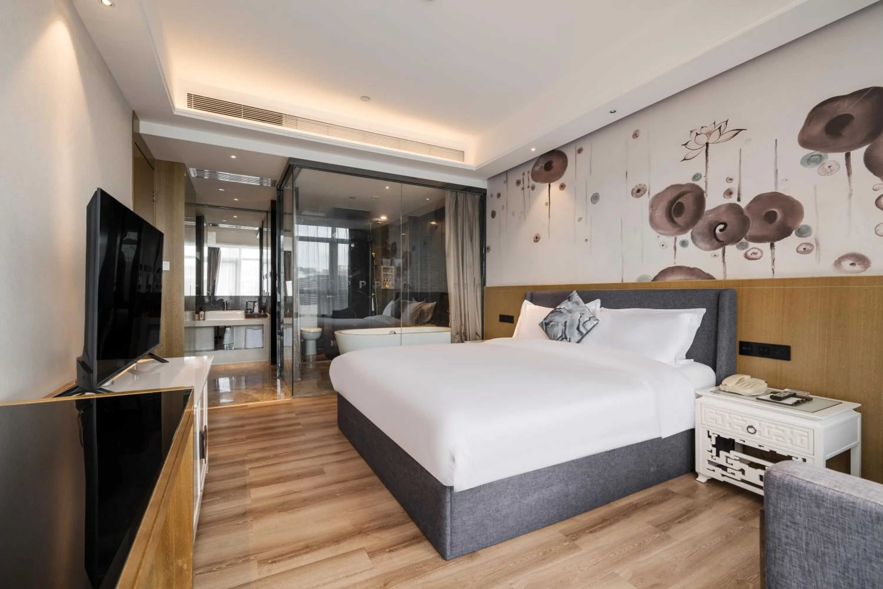 Photo of the whole room, Bed in Paco Hotel Shuiyin Road Guangzhou