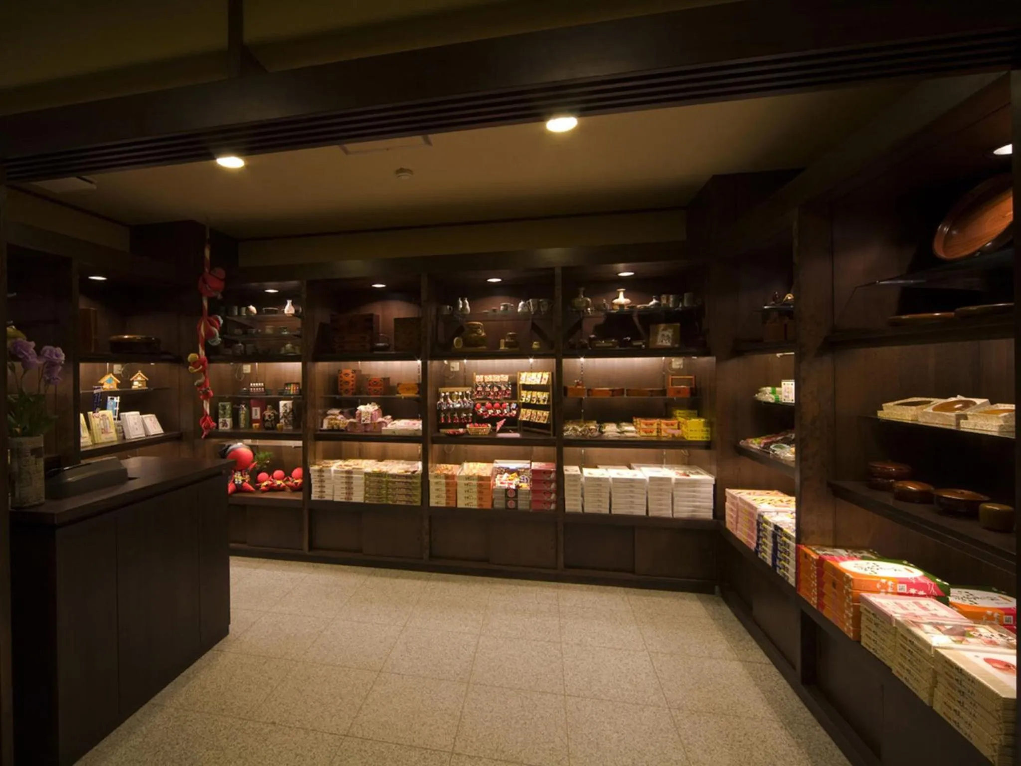 On-site shops in Gero Onsen Yukyunohana