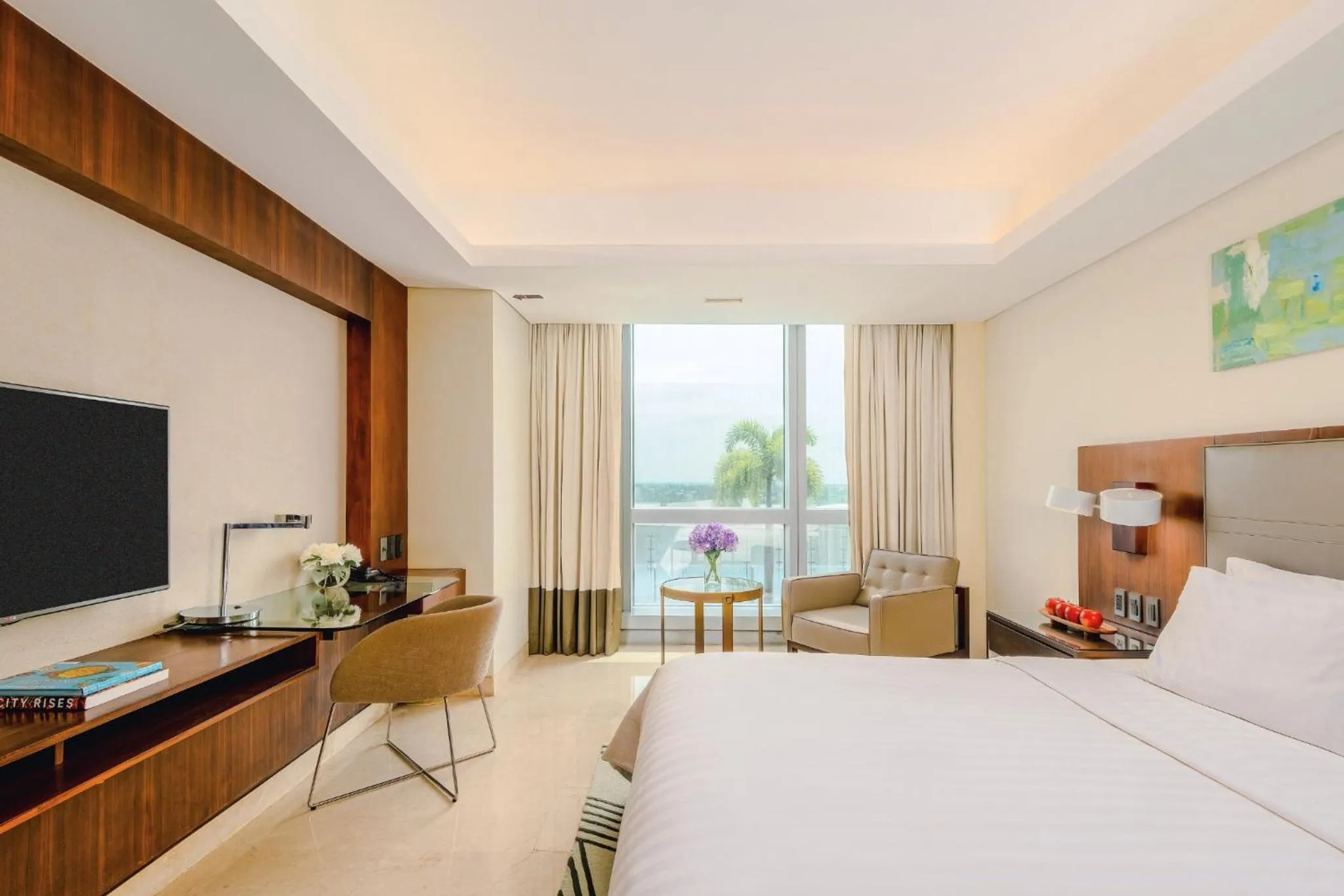 Bed in Richmonde Hotel Iloilo