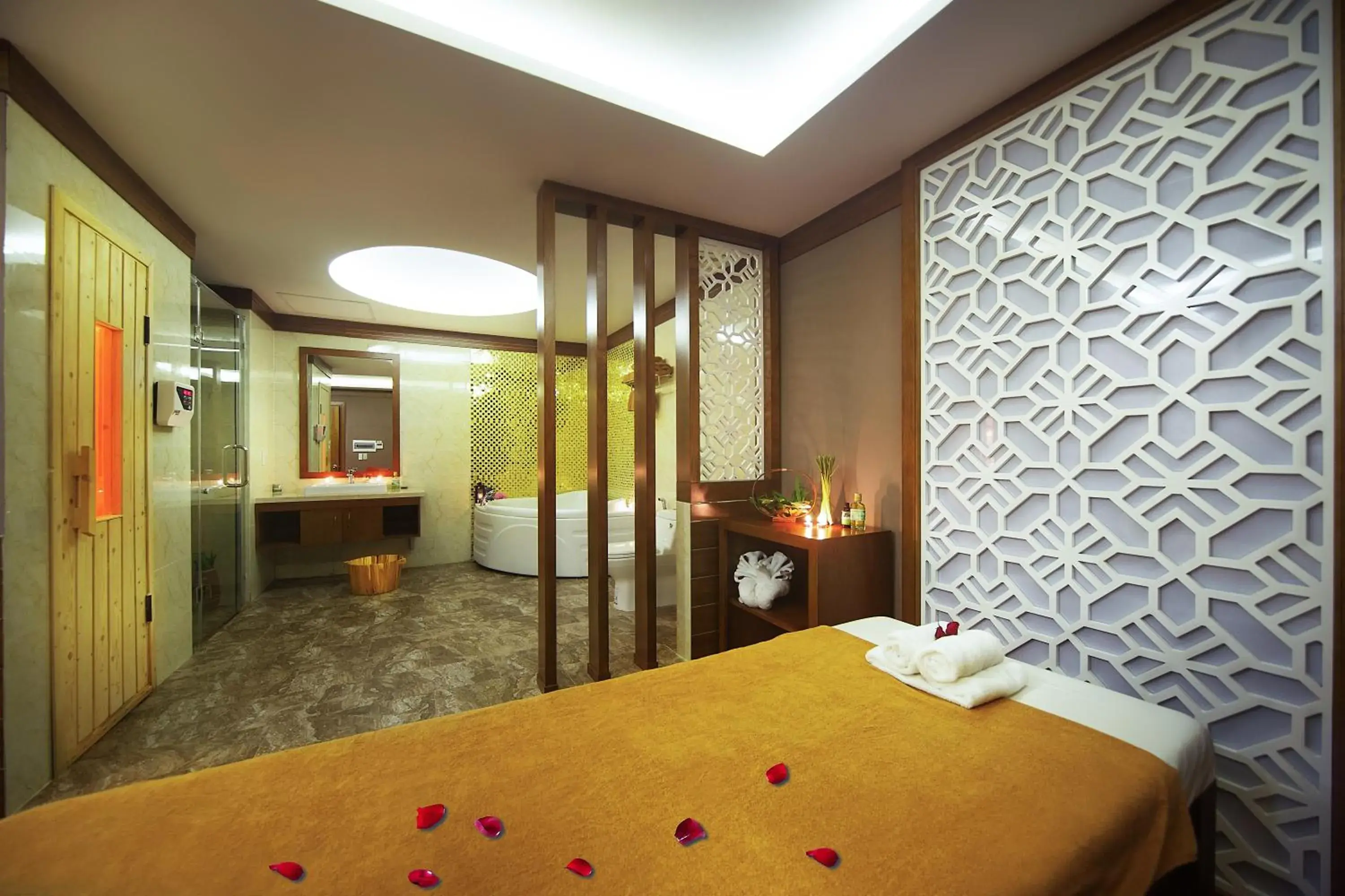 Spa and wellness centre/facilities, Bed in Muong Thanh Grand Quang Nam Spa and wellness centre/facilities, Bed in Muong Thanh Grand Quang Nam