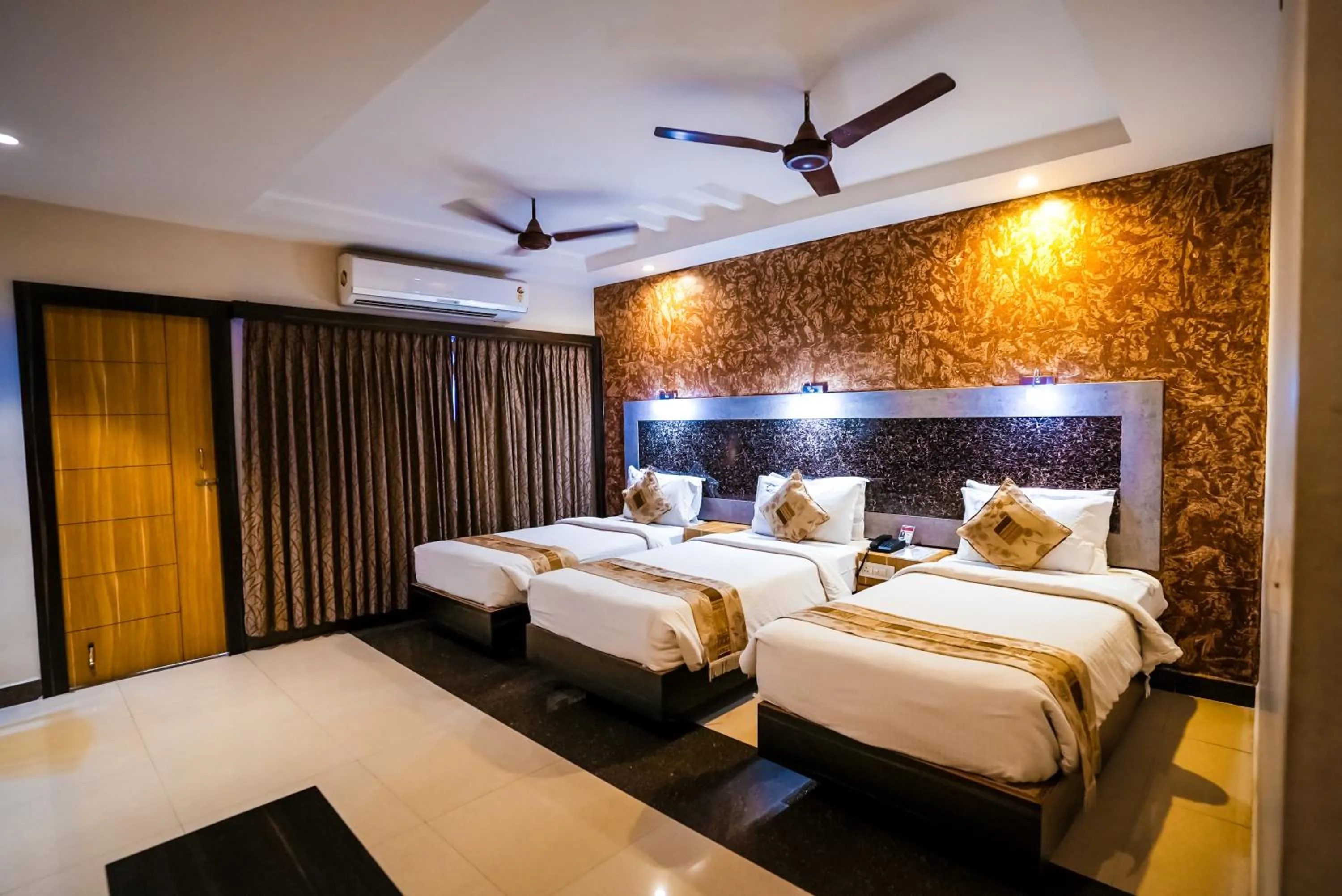 Bedroom, Bed in Hotel Mayas