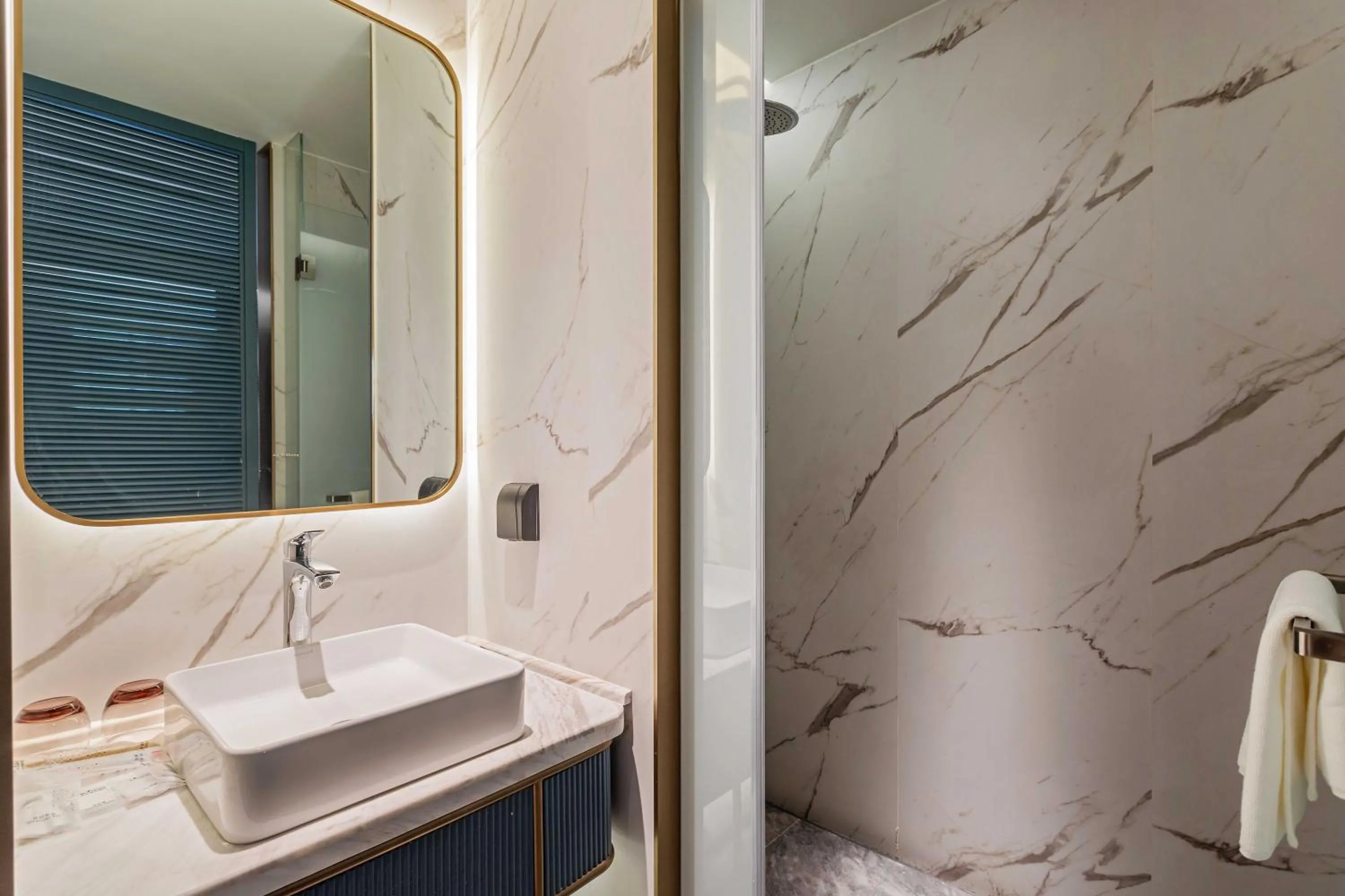 Bathroom in Grand Madison Wuhan Hankou on the Bund