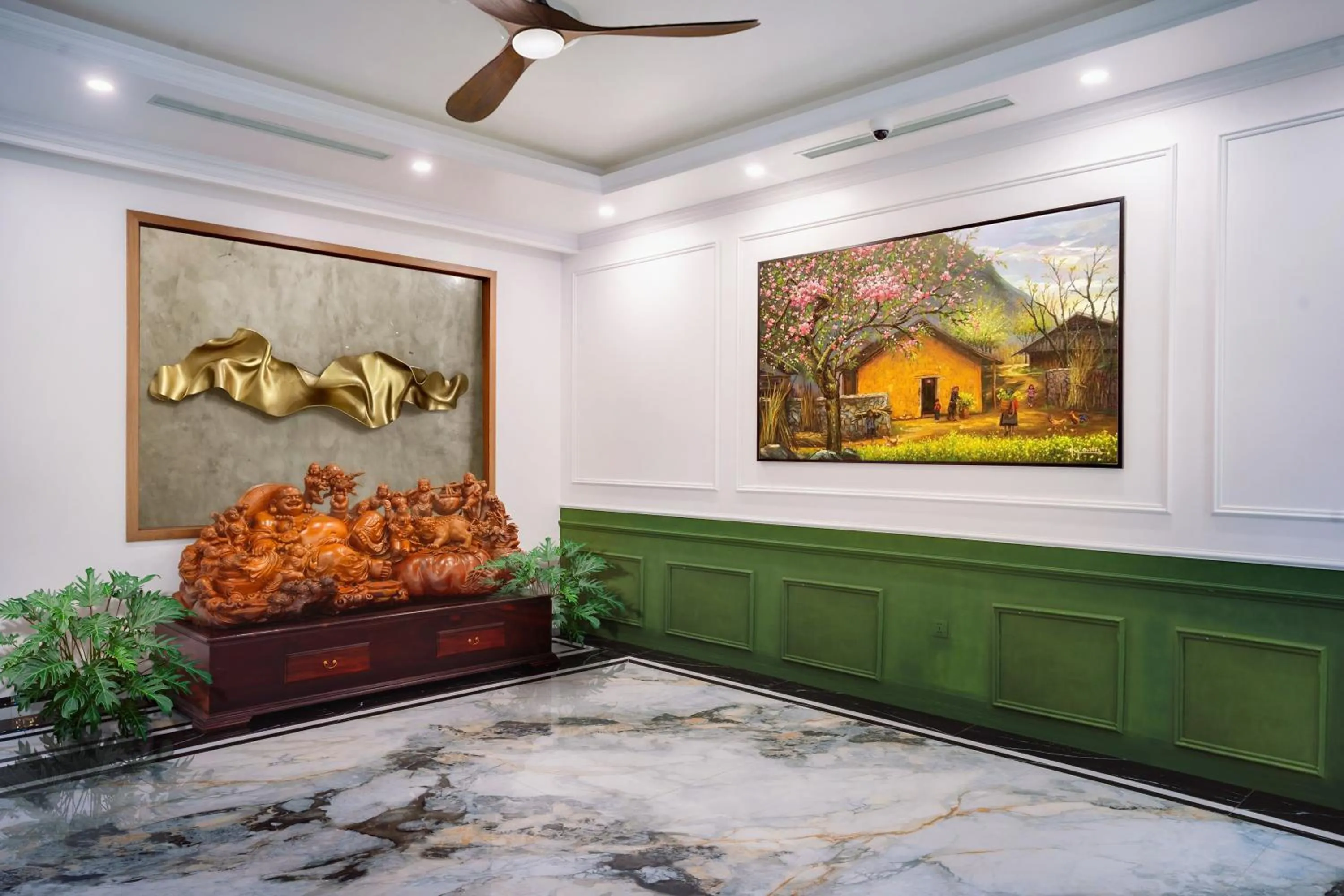 Food and drinks in Skyview Hotel Halong