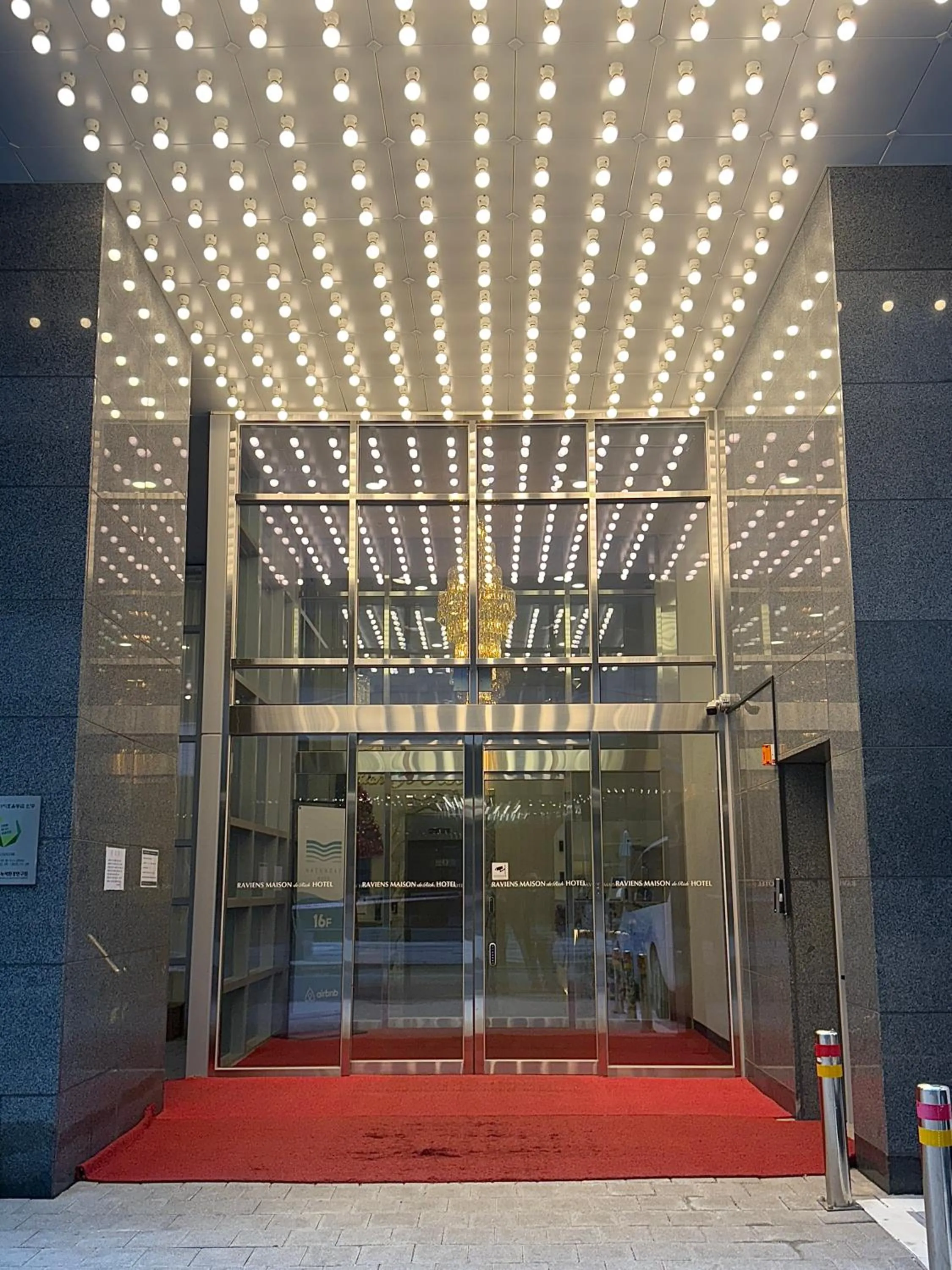 Raviens Maison de Hotel