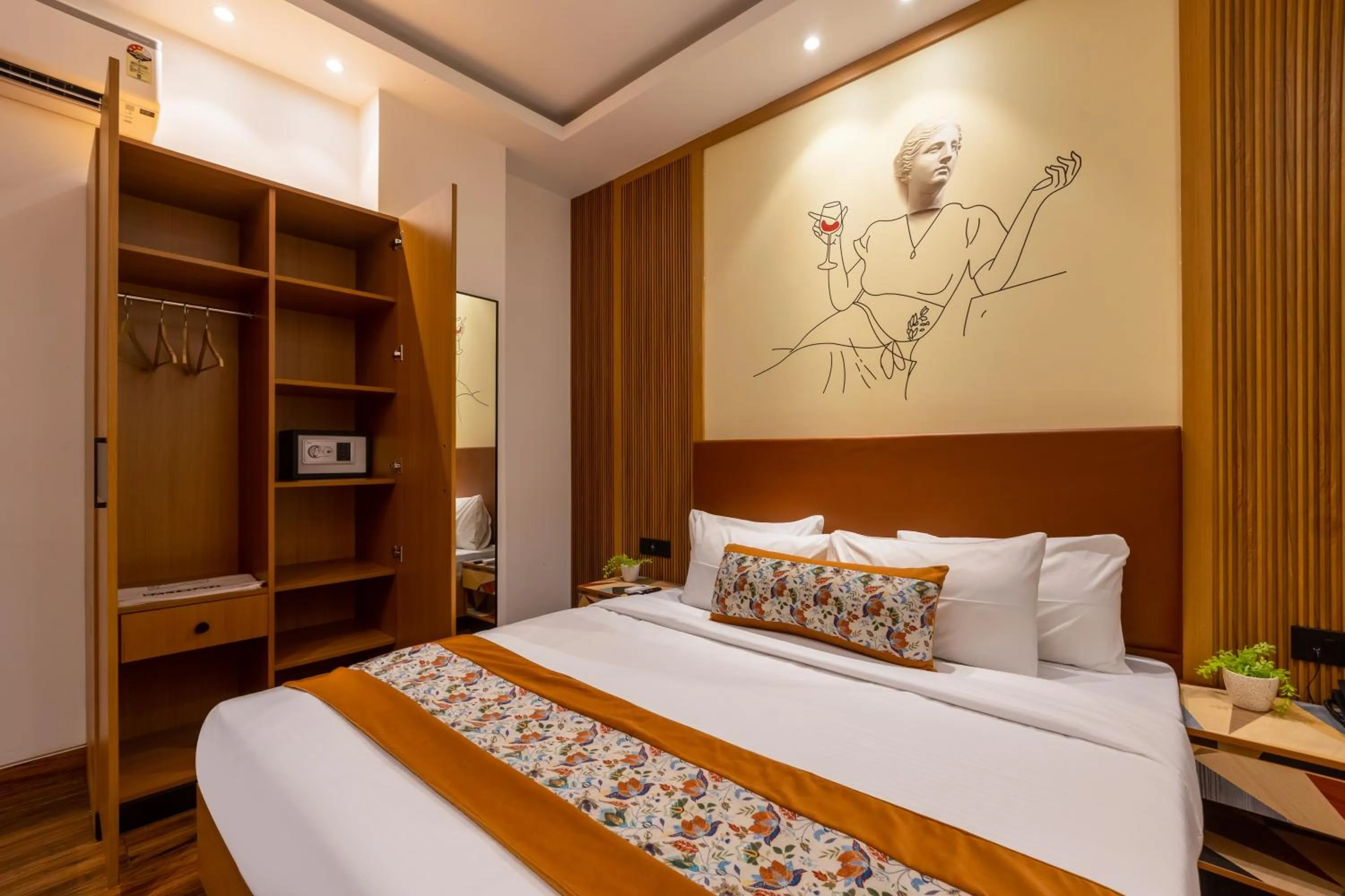 Bed in Saltstayz Autograph - Advant & Sector 144