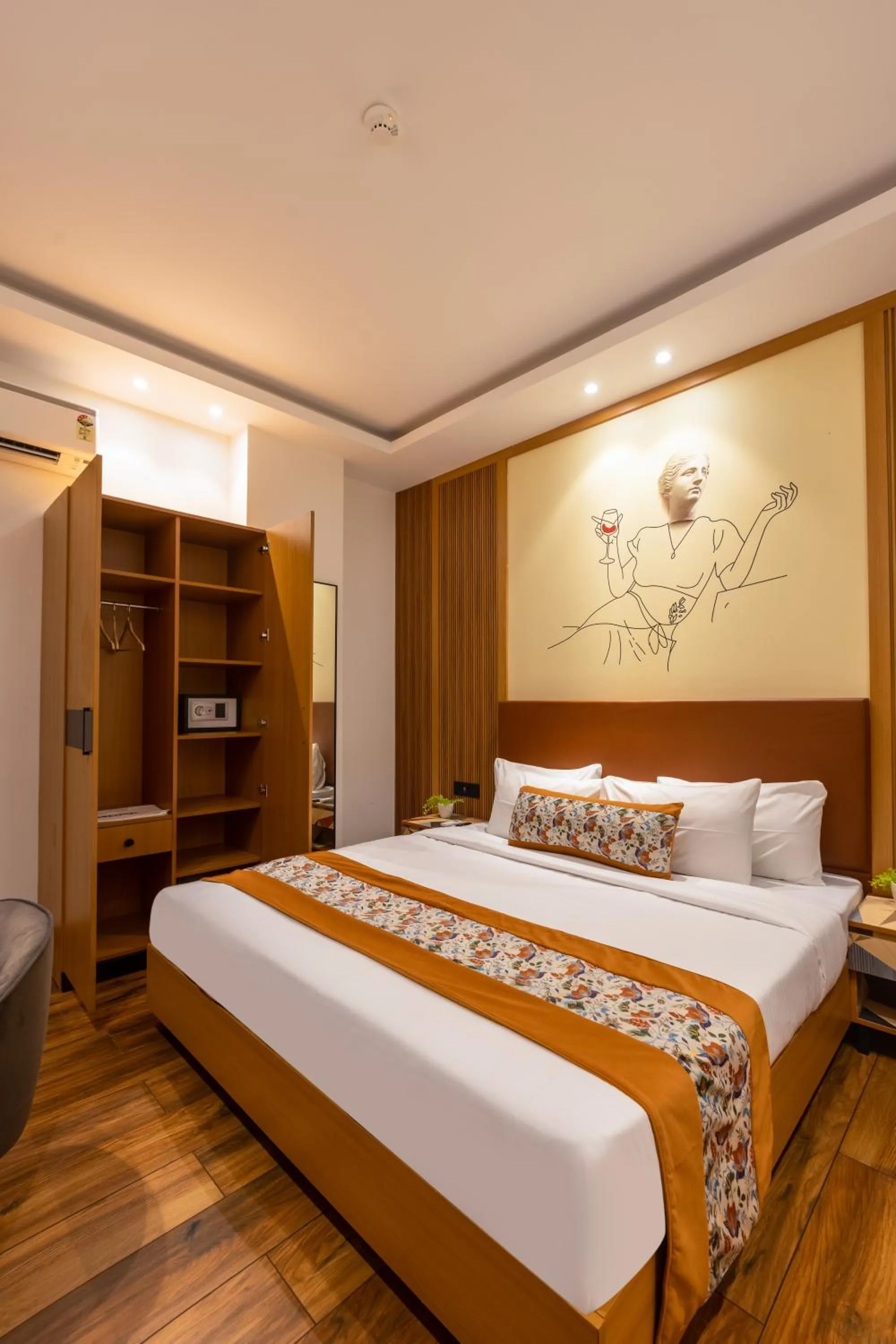 Bed in Saltstayz Autograph - Advant & Sector 144