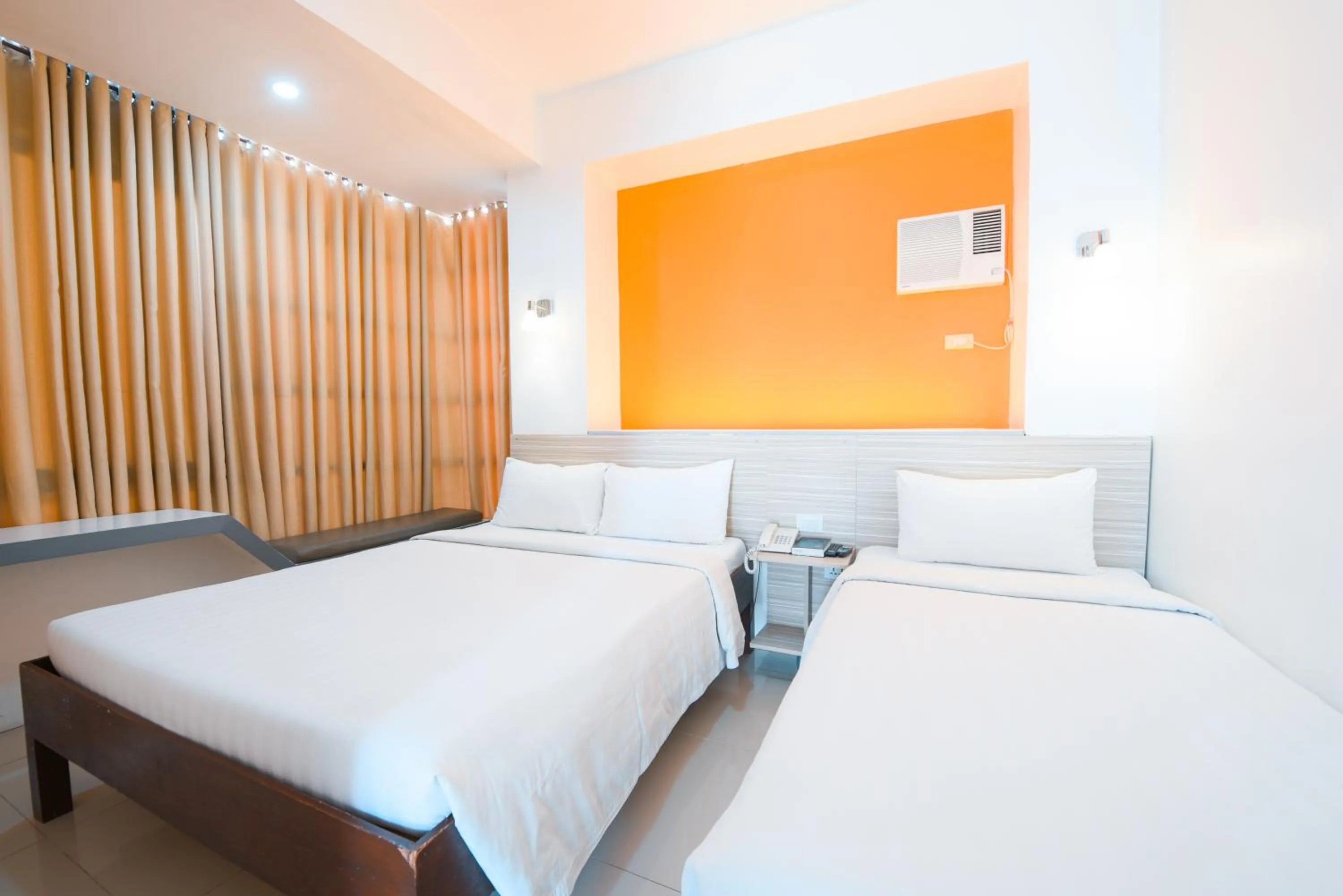 Deluxe Hive in Travelbee Business Inn