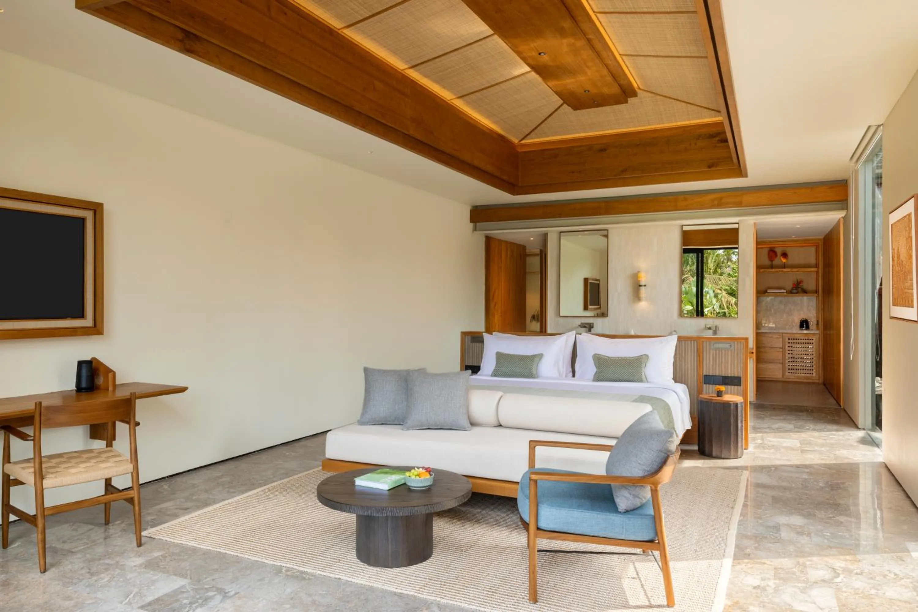 Bed in Alaya Suites Ubud
