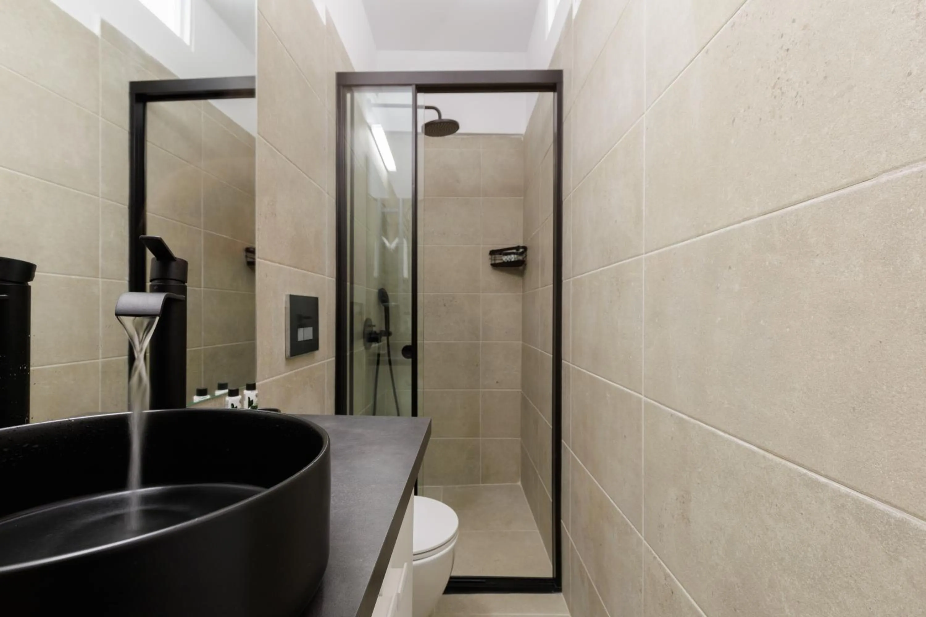 Shower in Incanto Boutique Suites - Koukaki