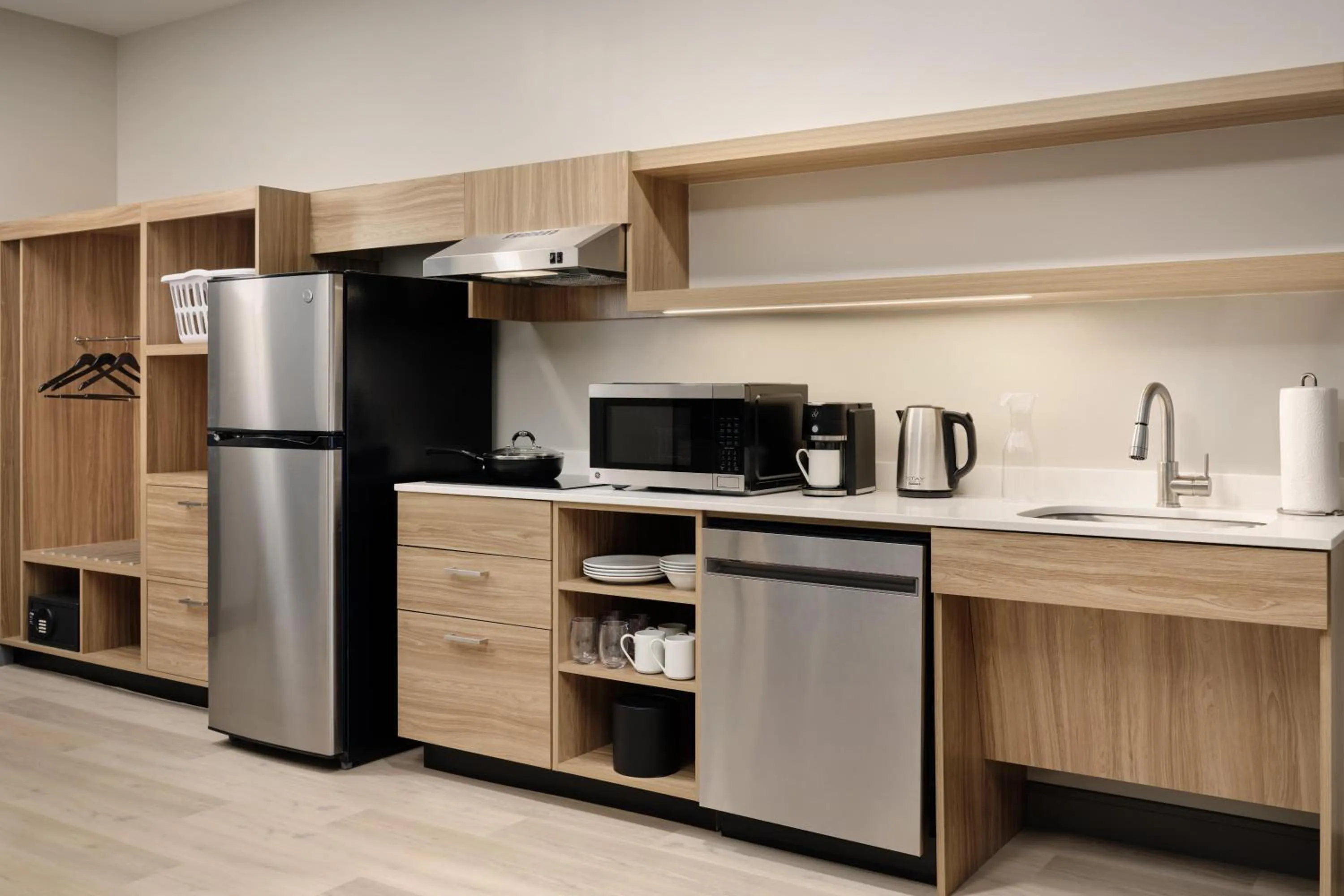 Kitchen or kitchenette in Hyatt Studios Huntsville