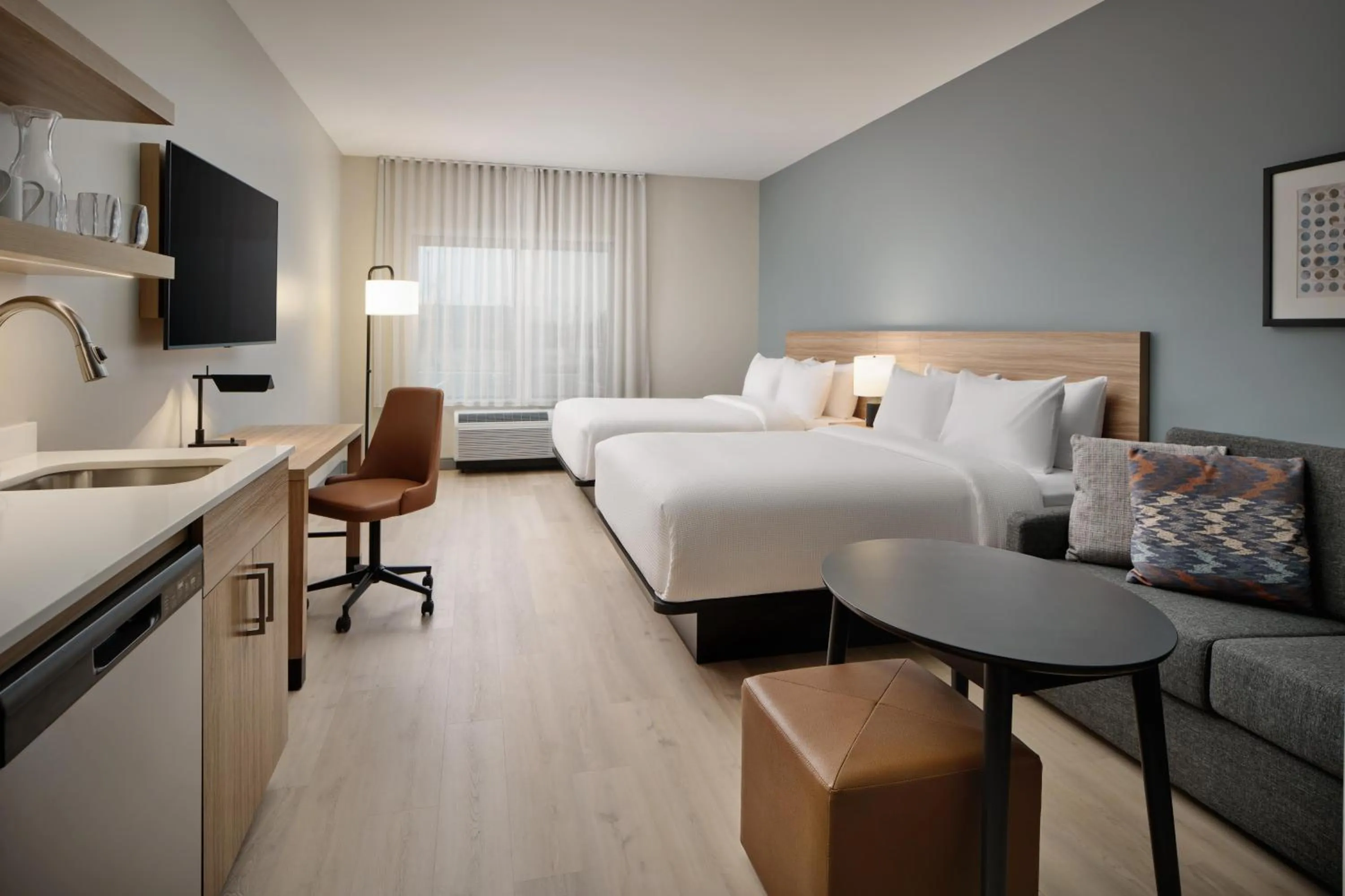 Bedroom, Bed in Hyatt Studios Huntsville