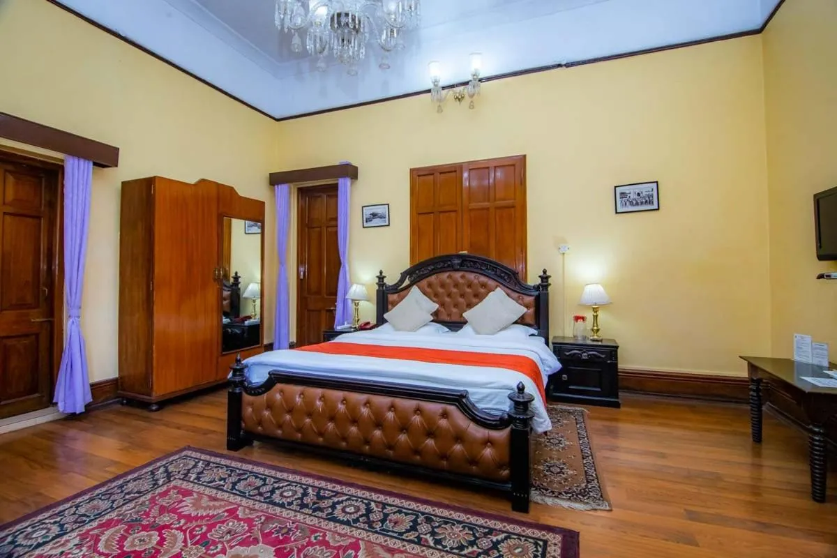 Double Room in Balrampur House Heritage Hotel