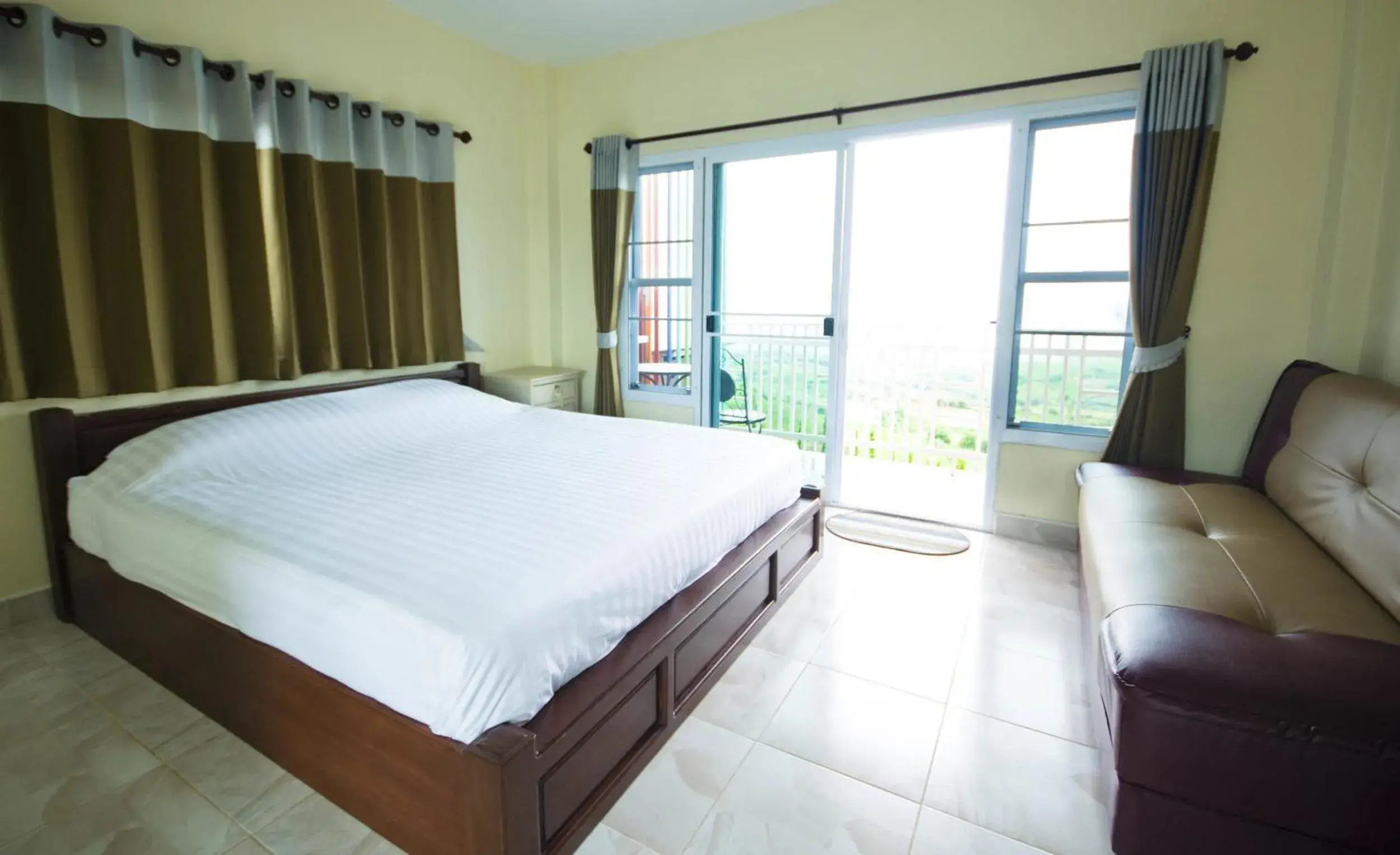 Seating area, Bed in Hotel Viewpoint Khao Koh Seating area, Bed in Hotel Viewpoint Khao Koh