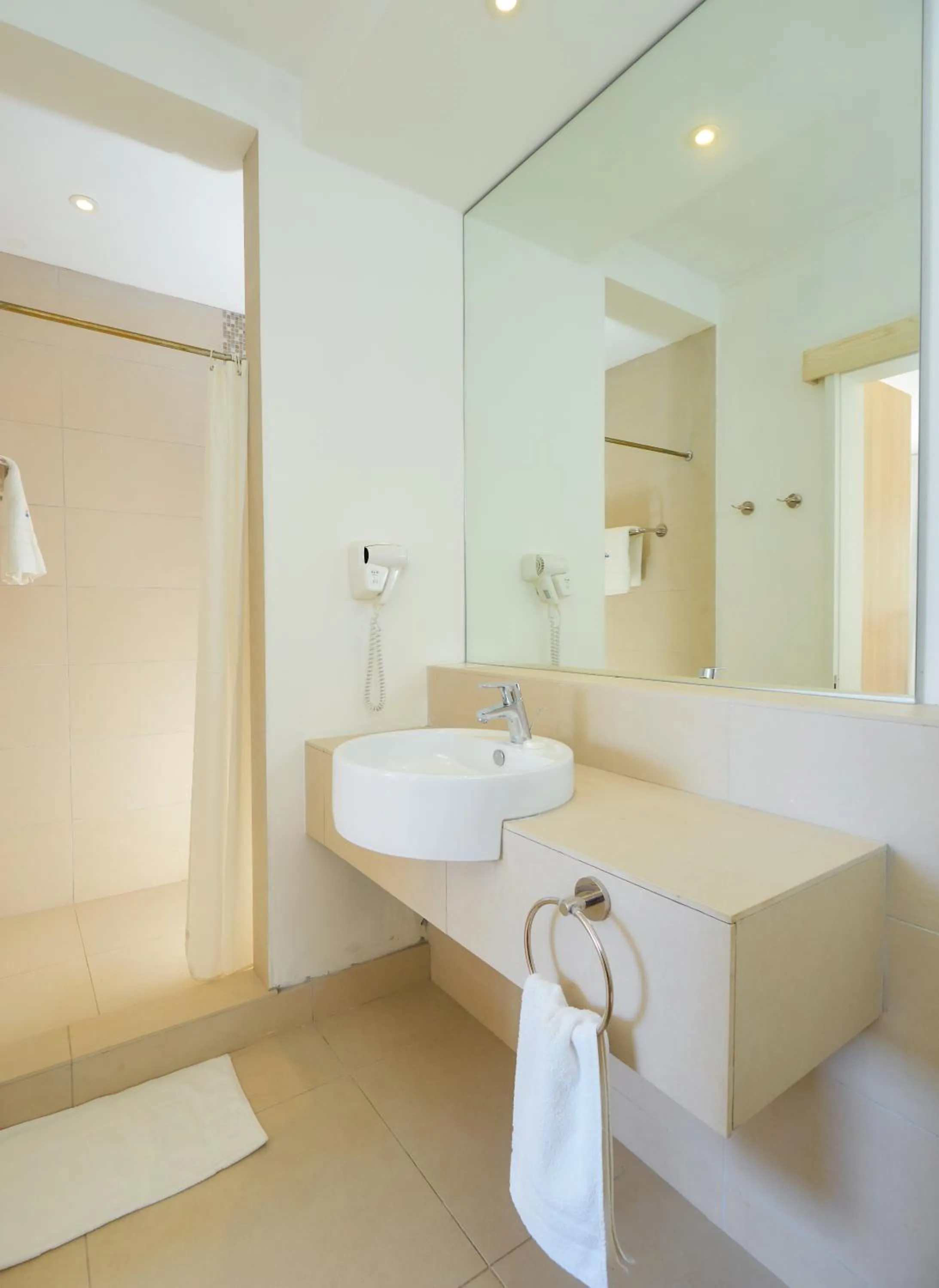 Toilet in Le Beachclub