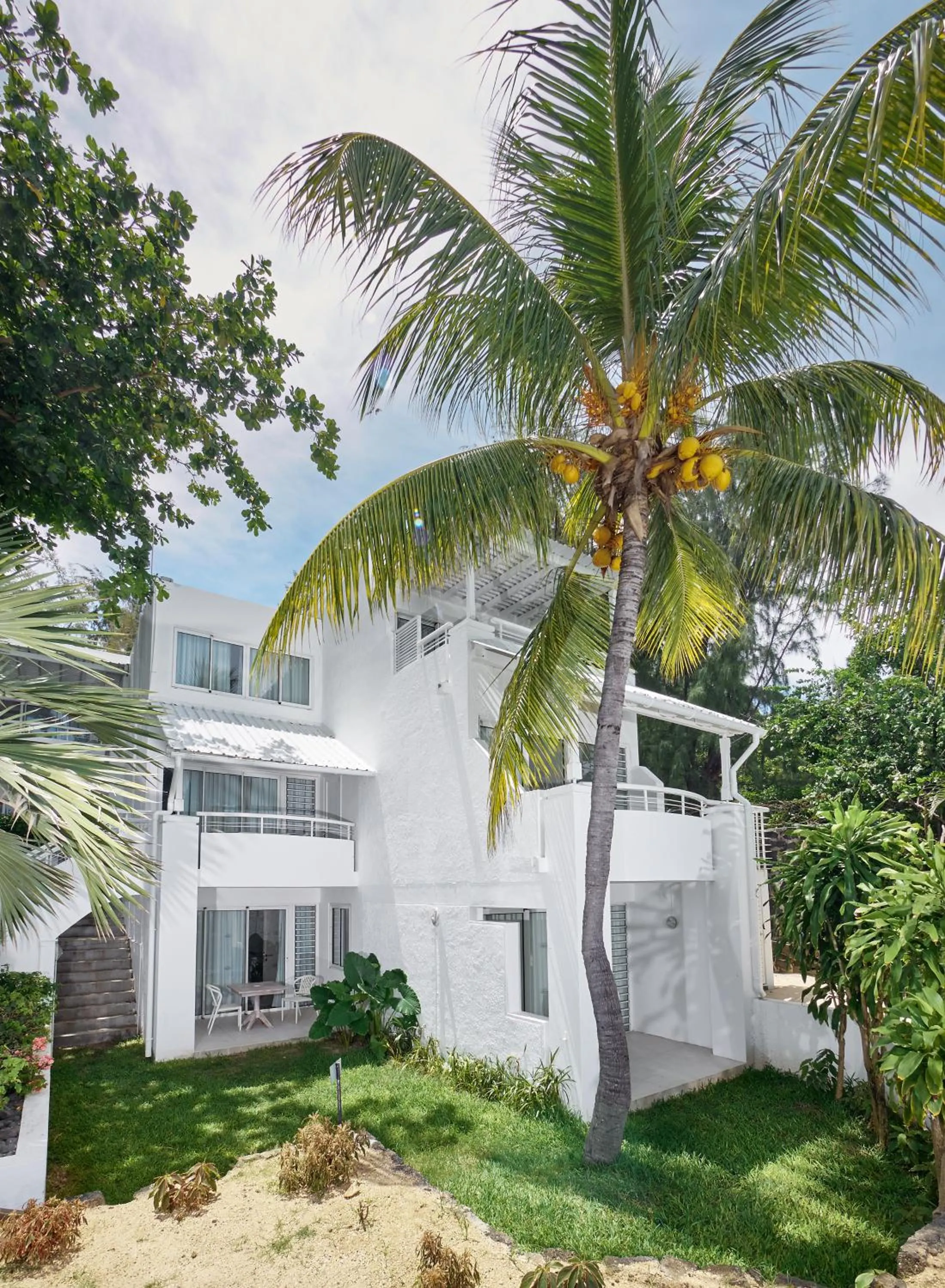 Facade/entrance in Le Beachclub
