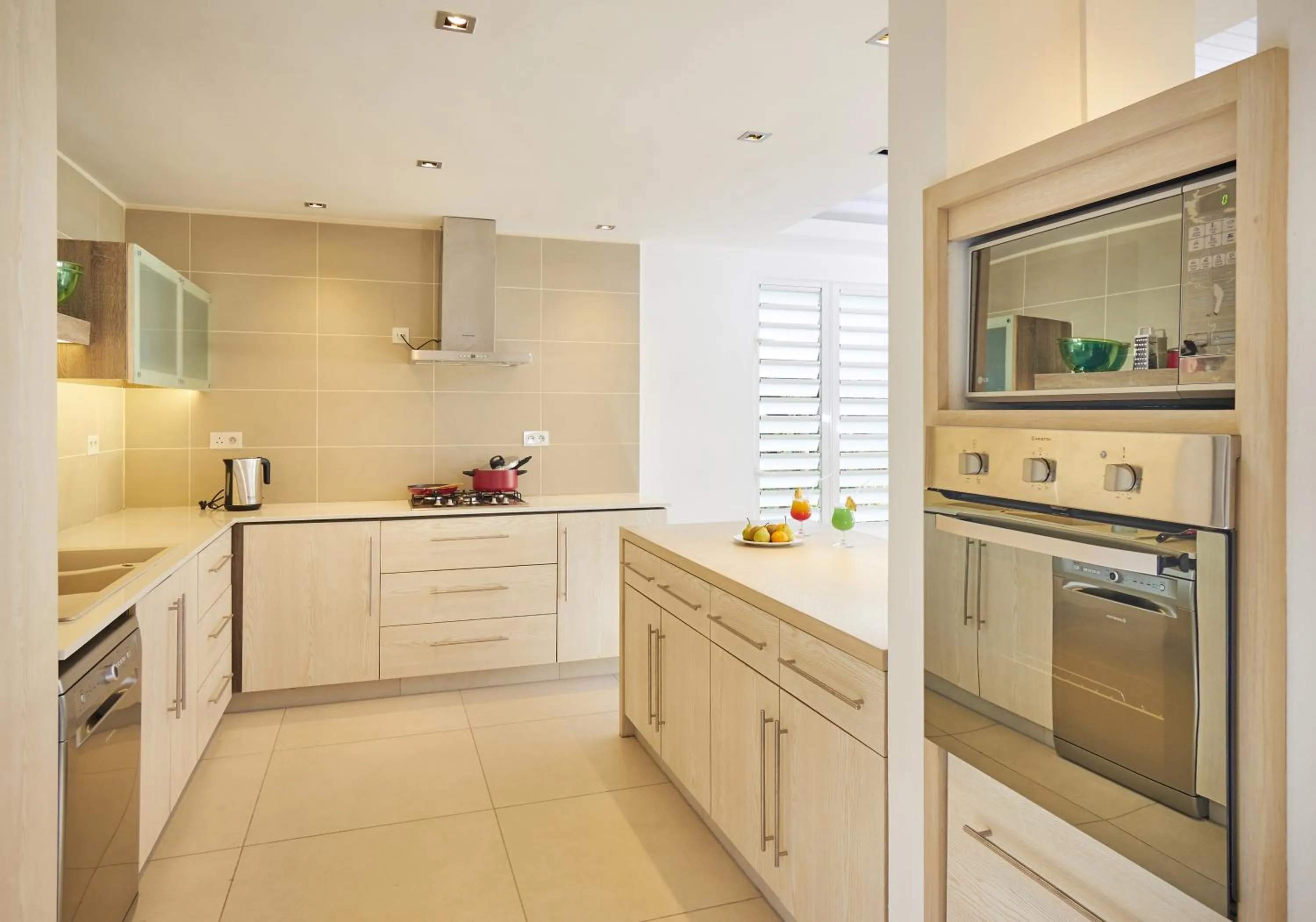 Kitchen or kitchenette in Le Beachclub