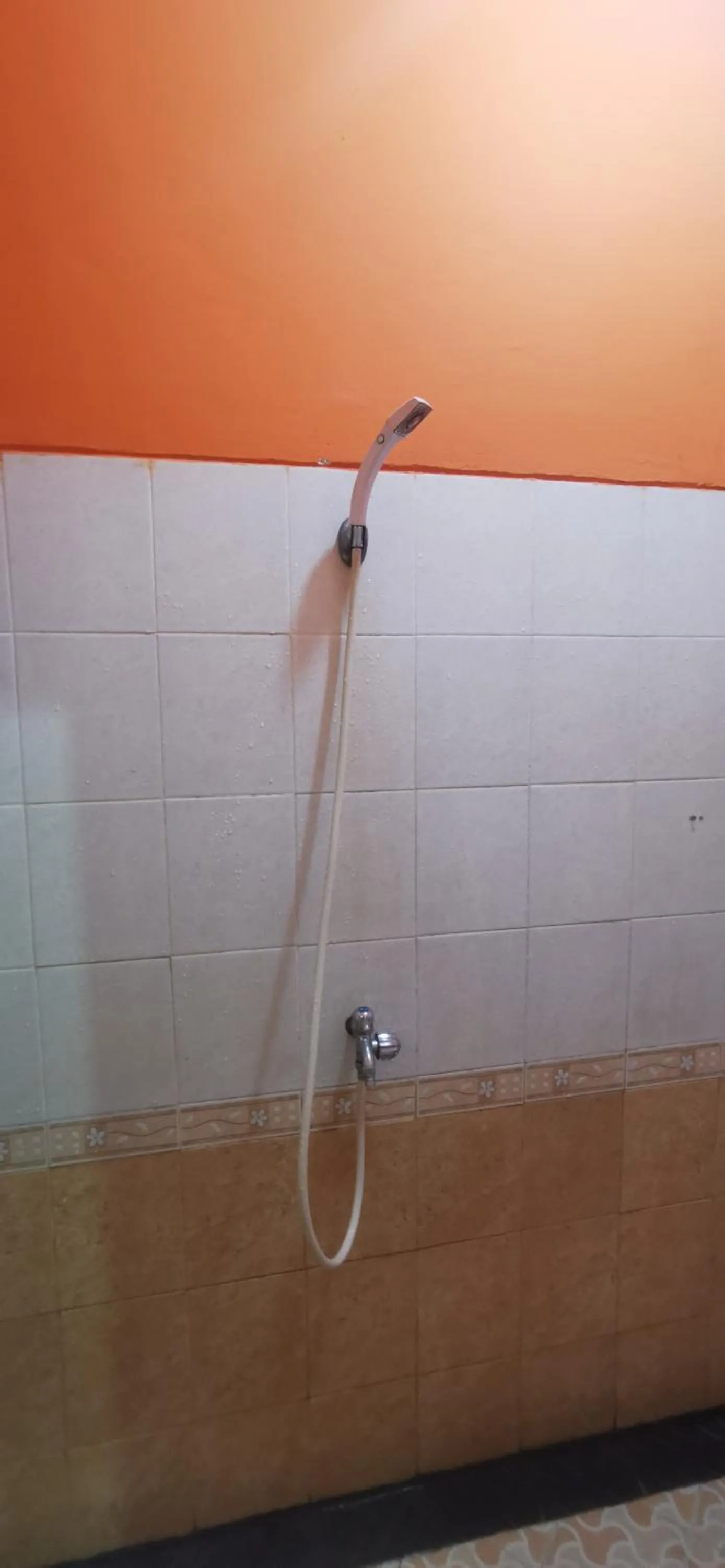 Bathroom in Hotel O Classic Guesthouse