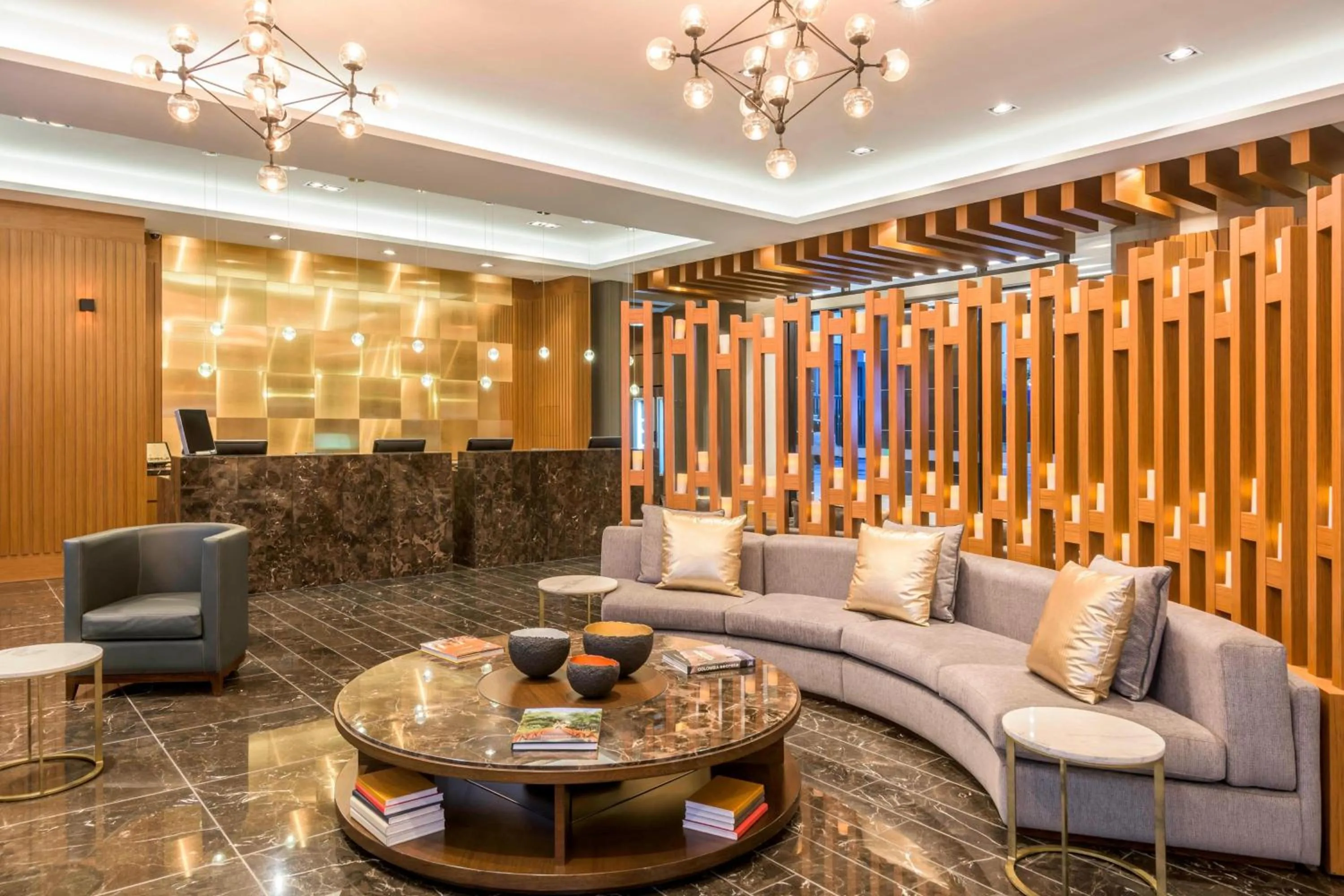 Lobby or reception in Courtyard by Marriott Bogota Airport