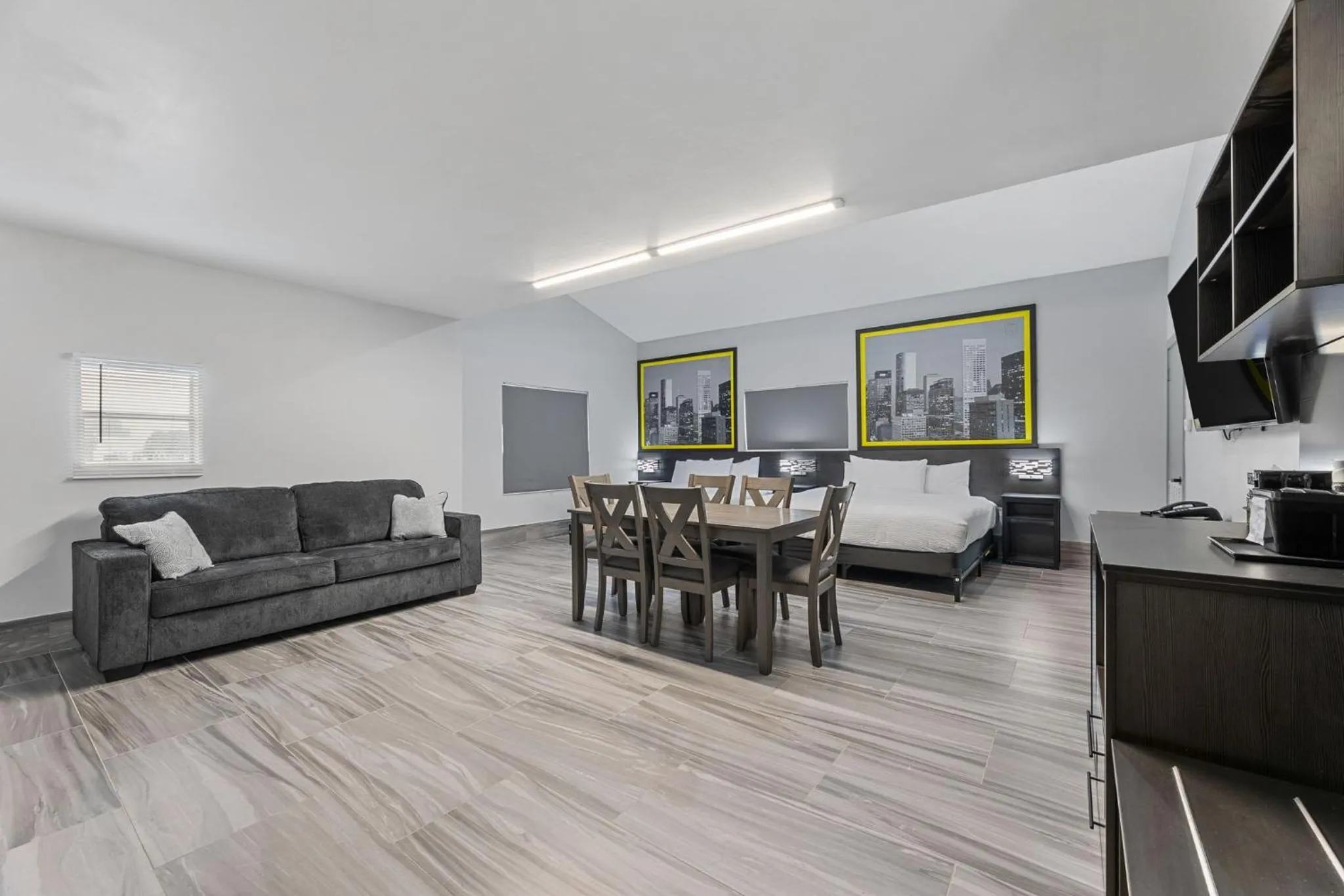 Super 8 by Wyndham Texas City