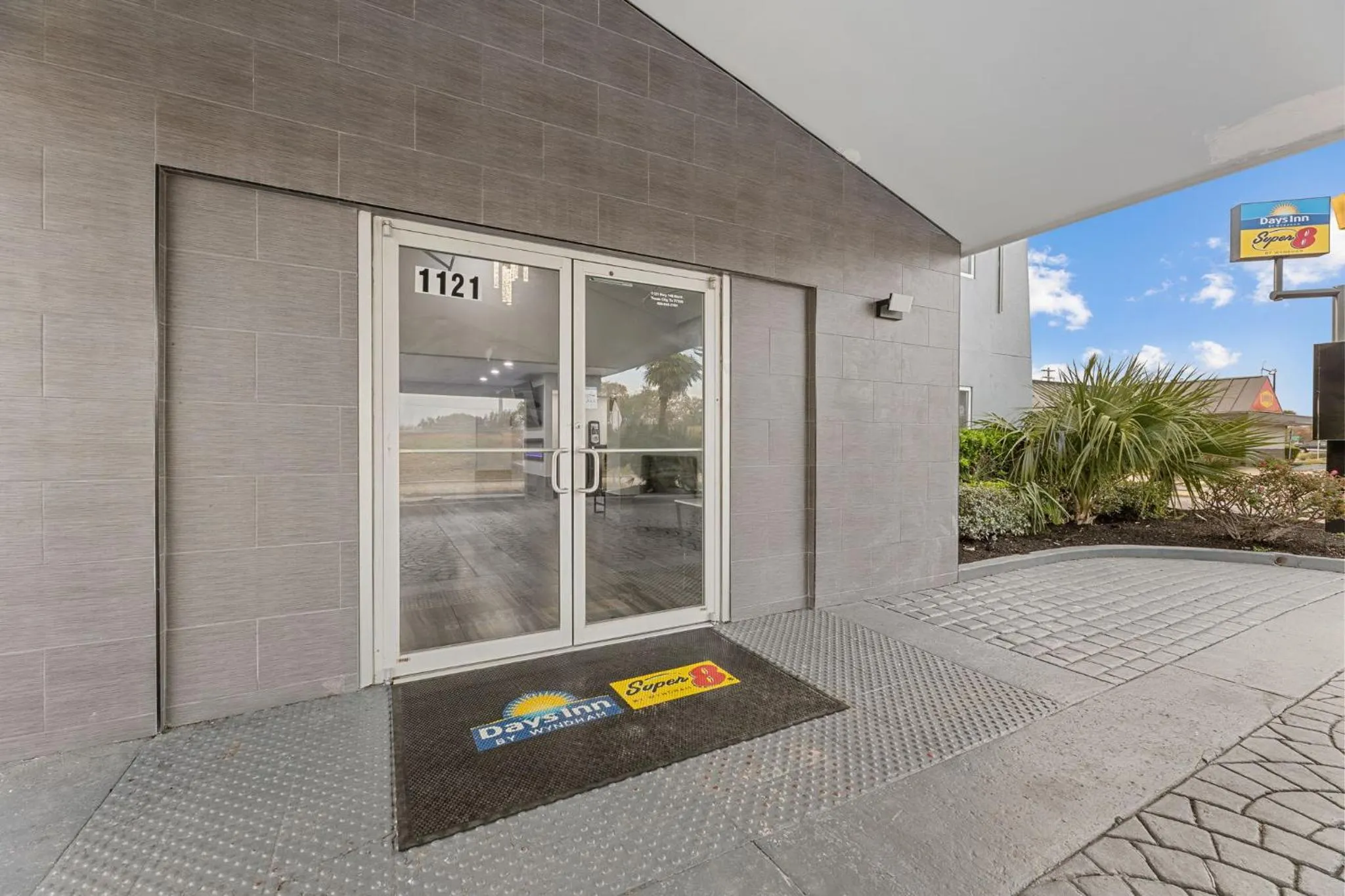 Super 8 by Wyndham Texas City