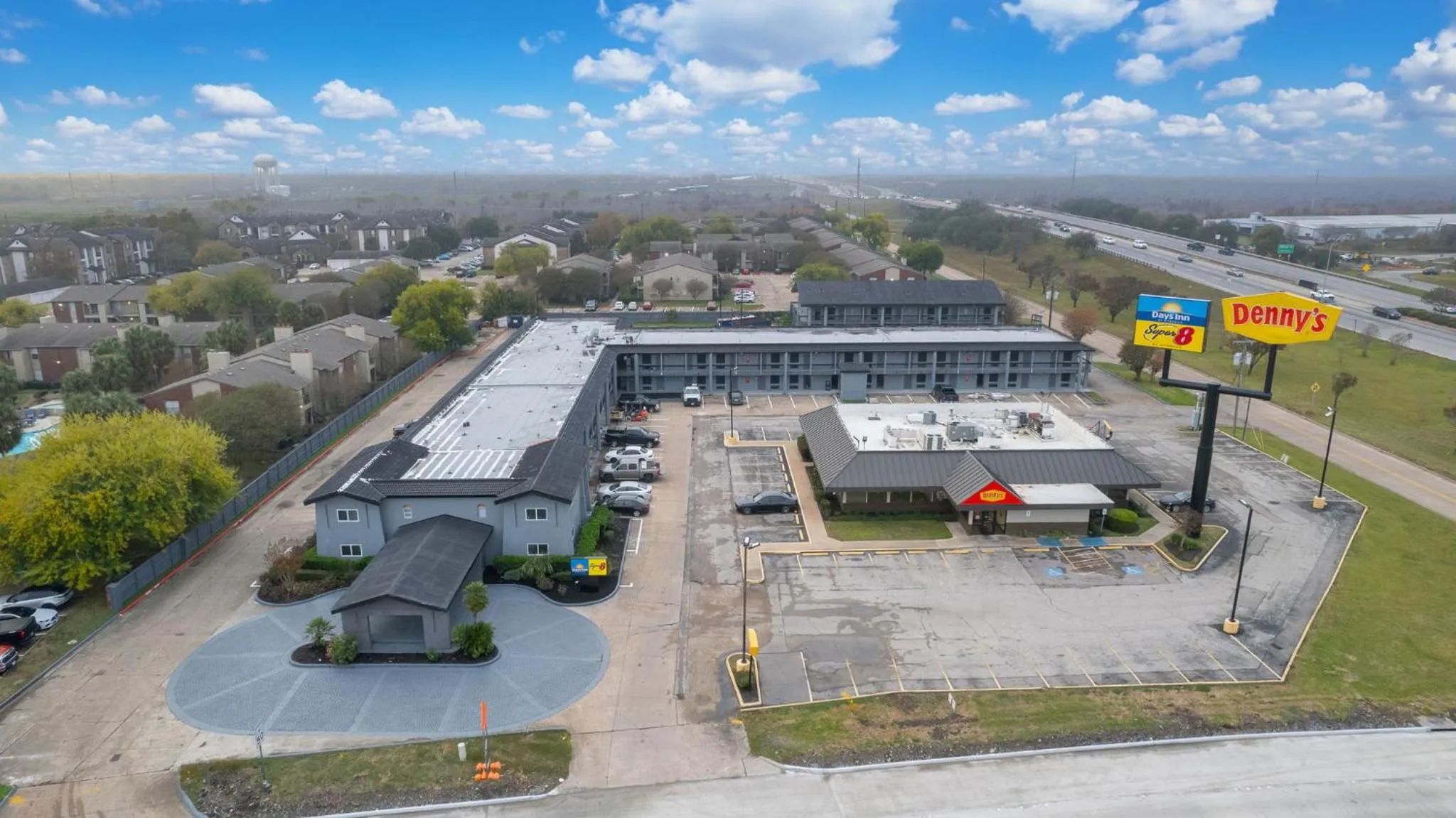 Super 8 by Wyndham Texas City