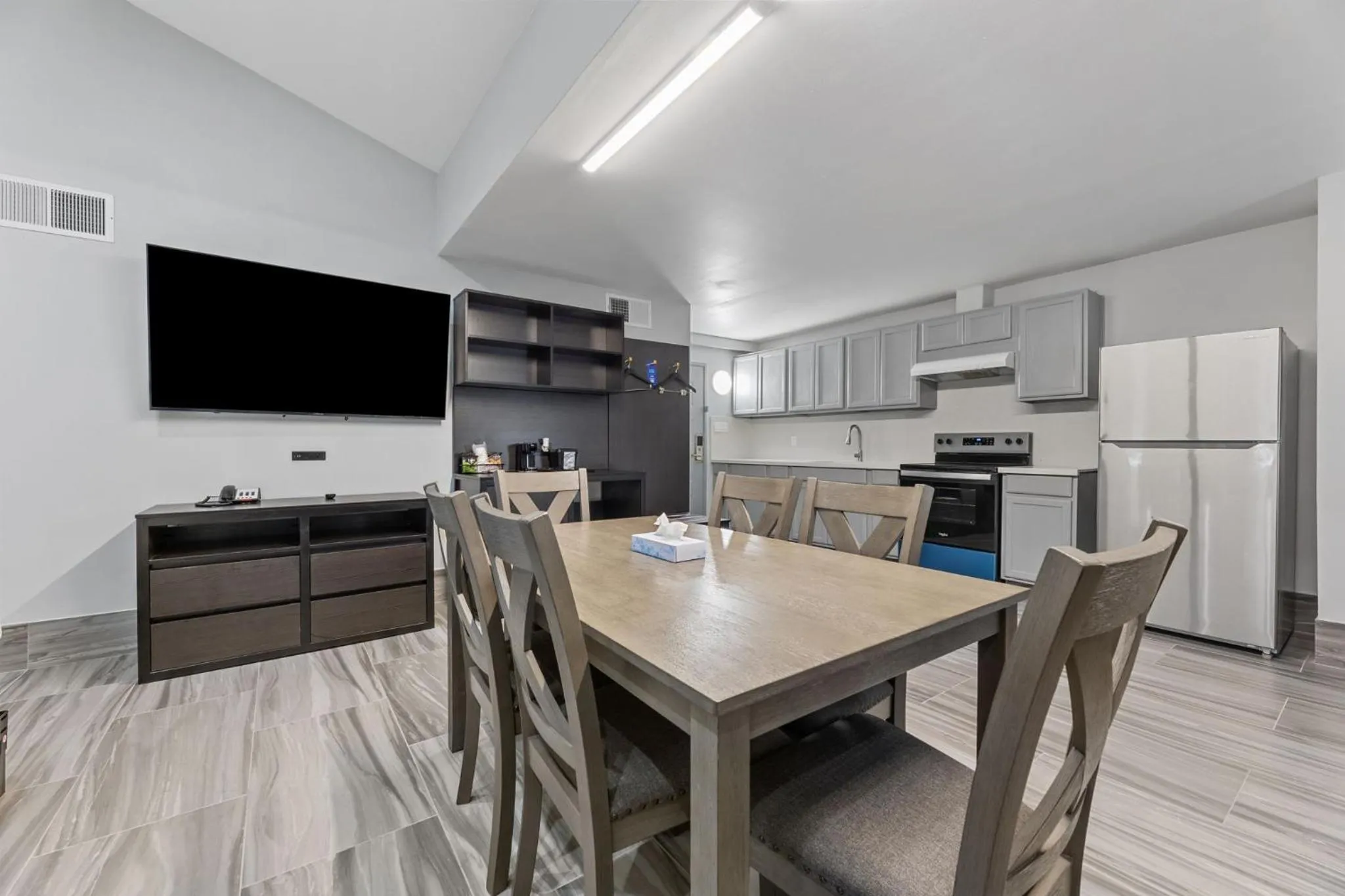 Super 8 by Wyndham Texas City